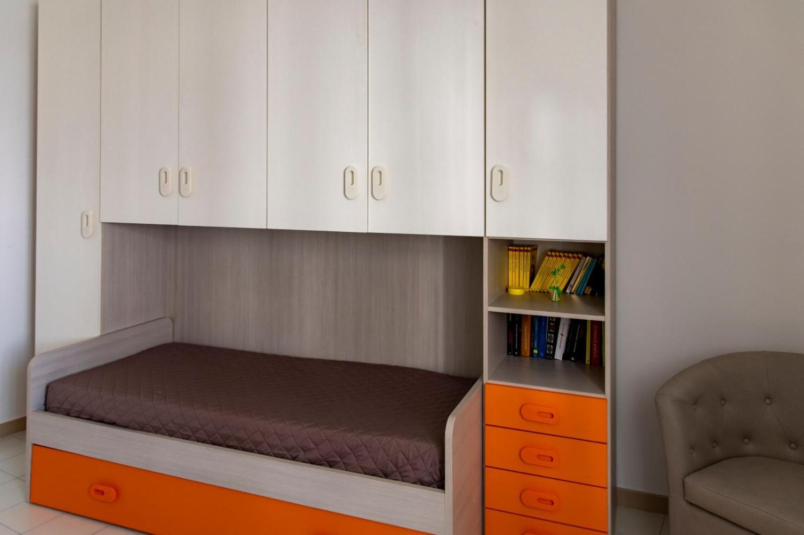 Two-Bedroom Apartment - Photo 18