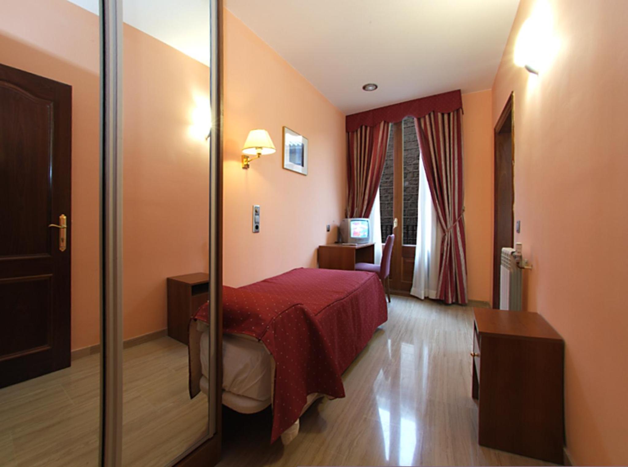 Single Room