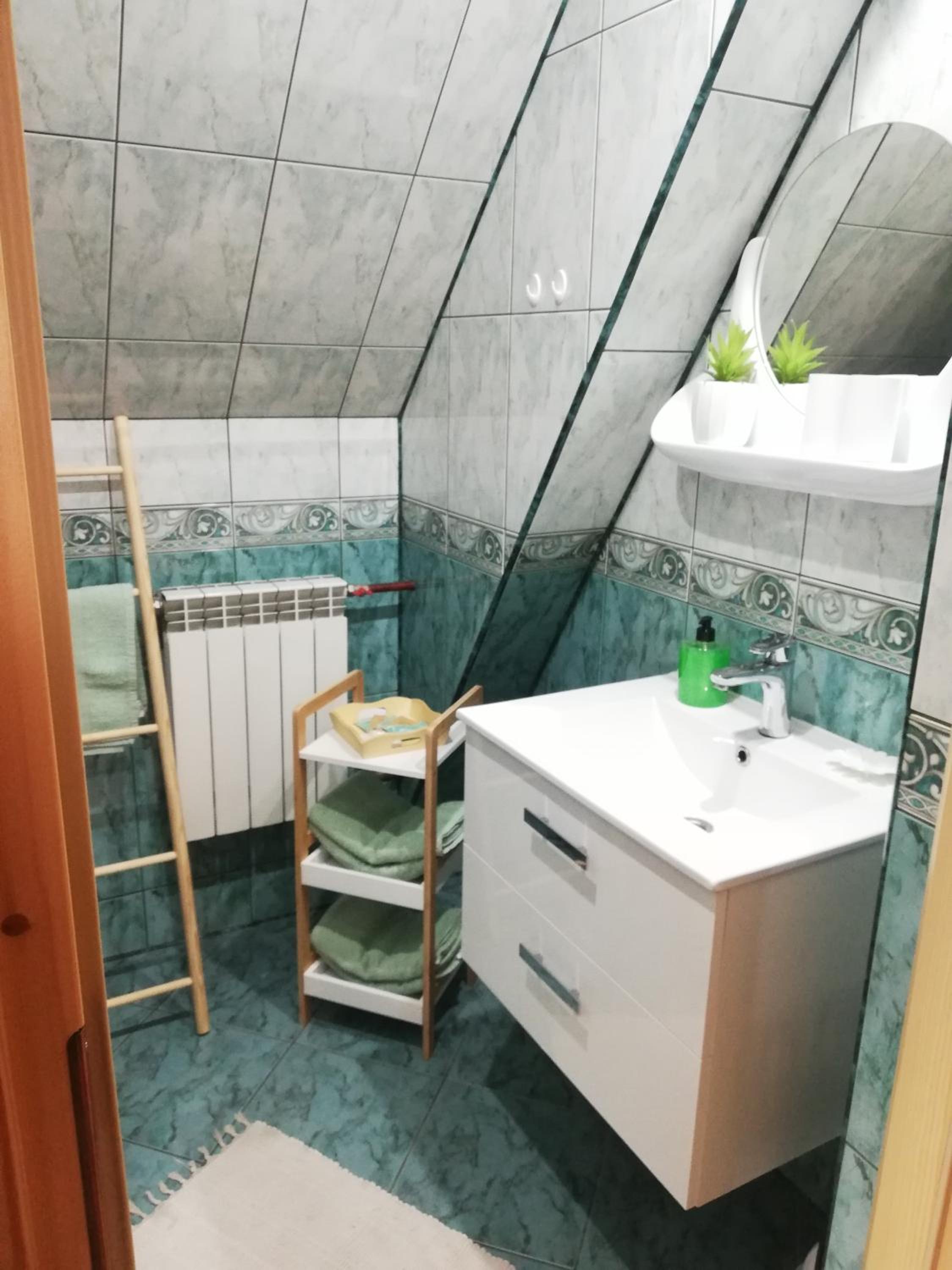 Two-Bedroom Apartment - Photo 36