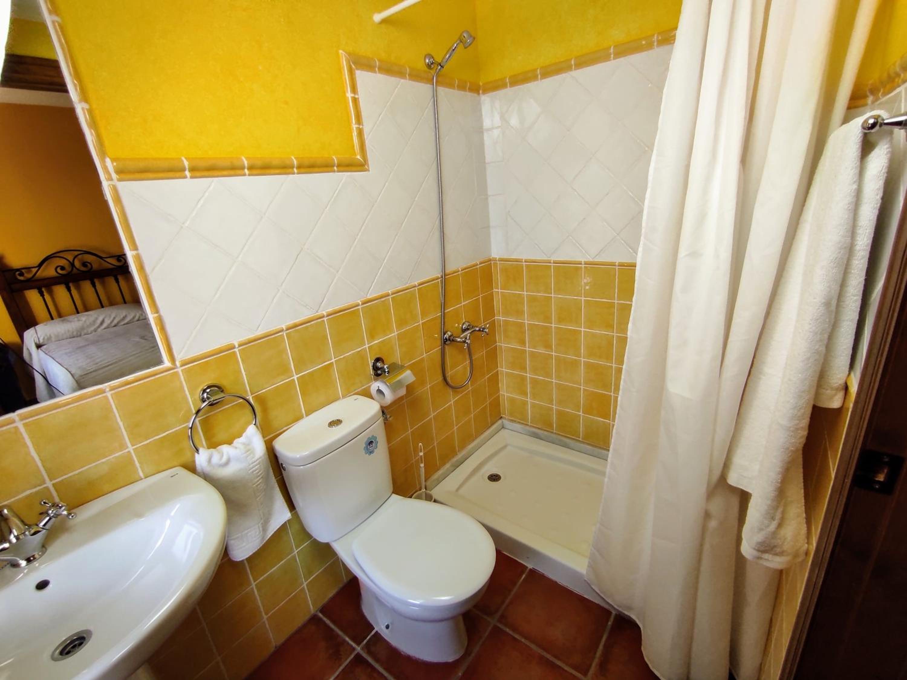 Two-Bedroom Apartment - Photo 6