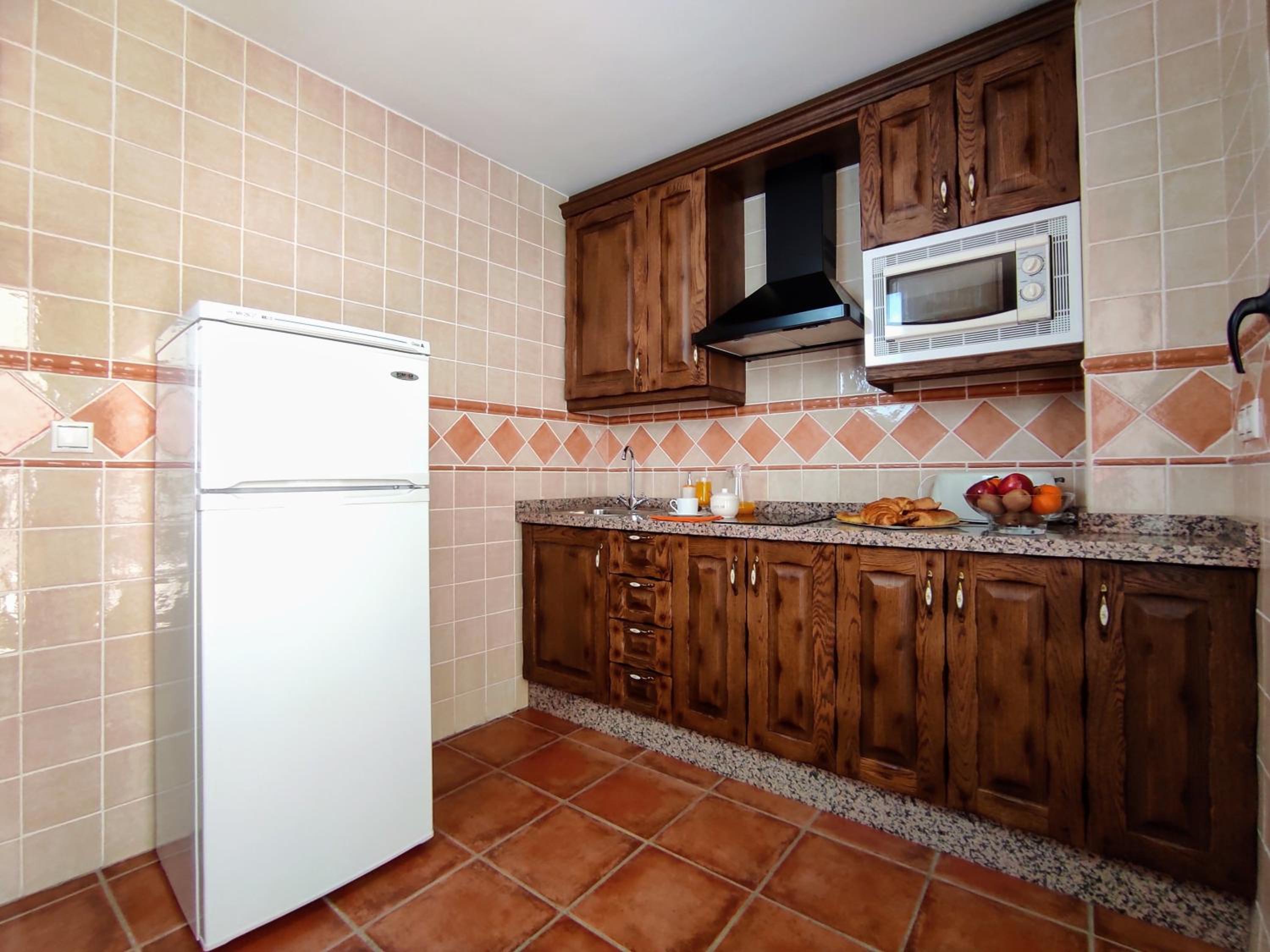 Two-Bedroom Apartment - Photo 2