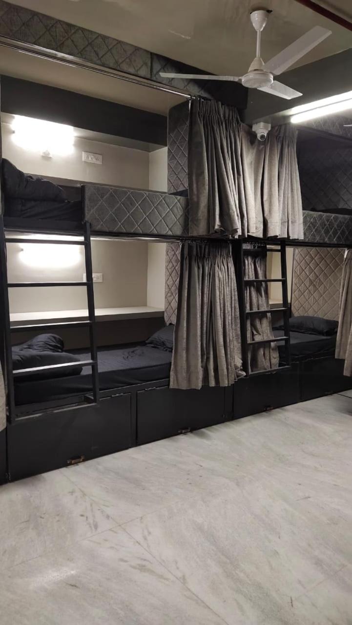 Bunk Bed in Mixed Dormitory Room photo 3