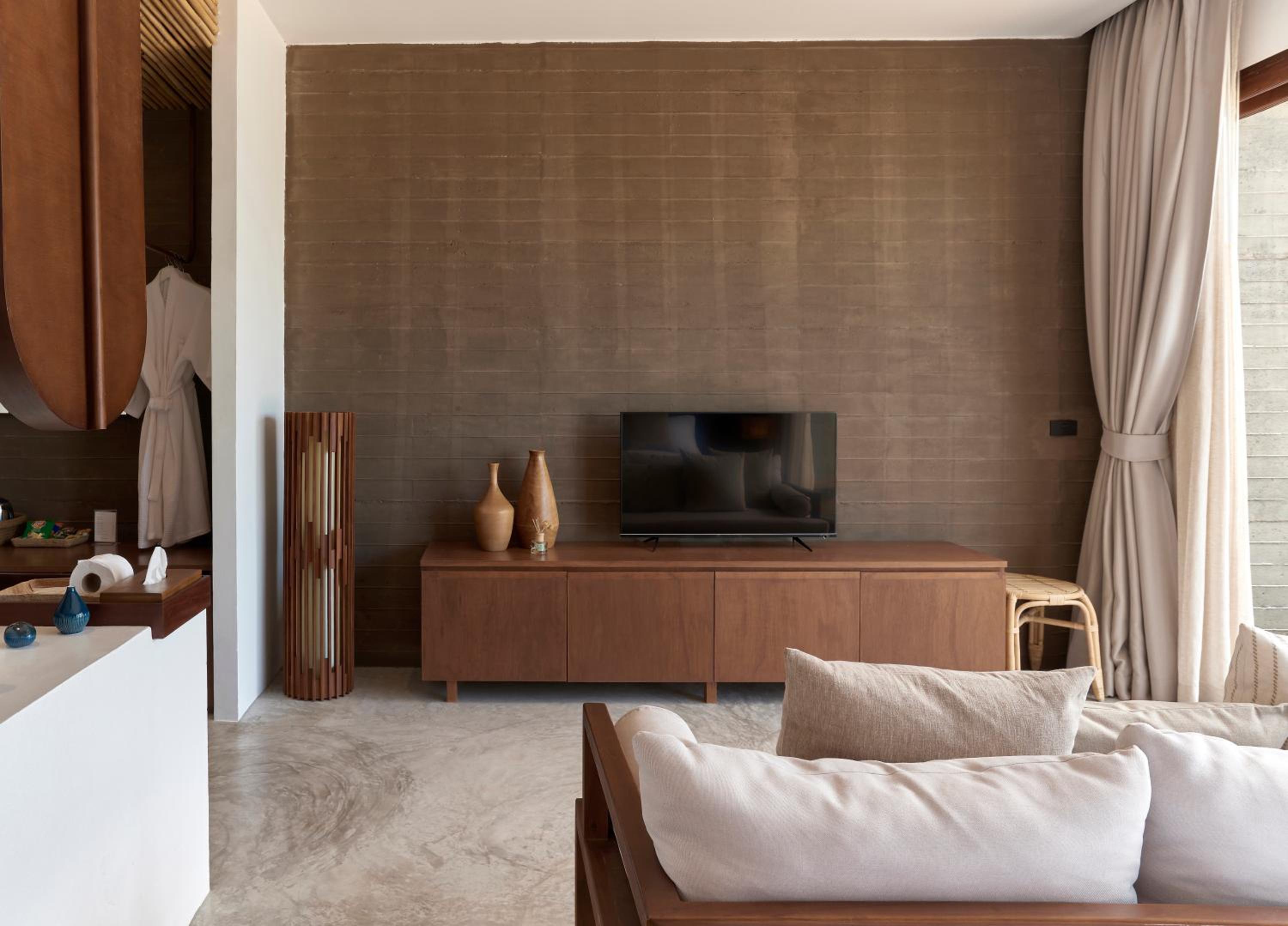 King Room with Sea View - Photo 4