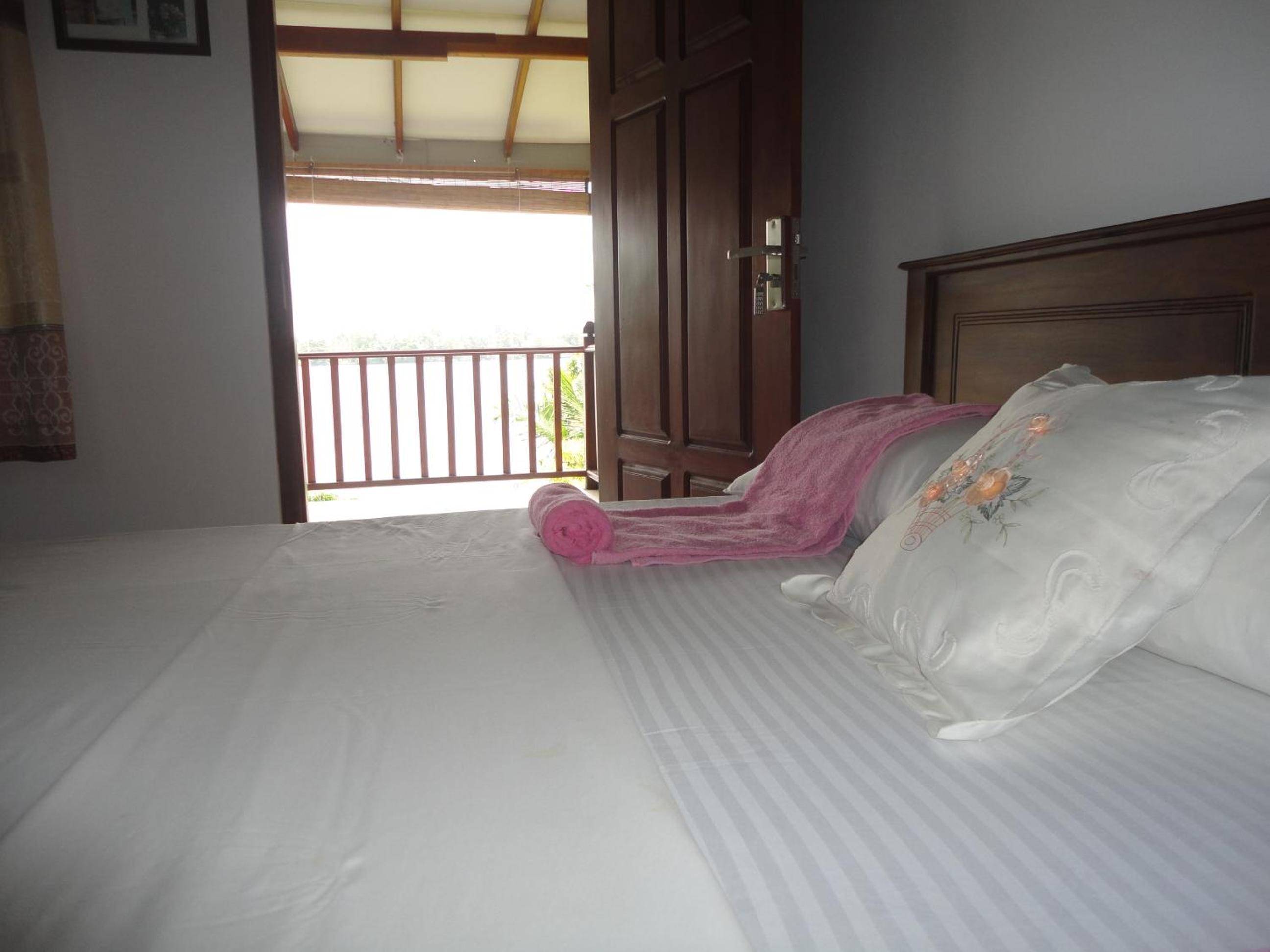 Superior King Room photo 2