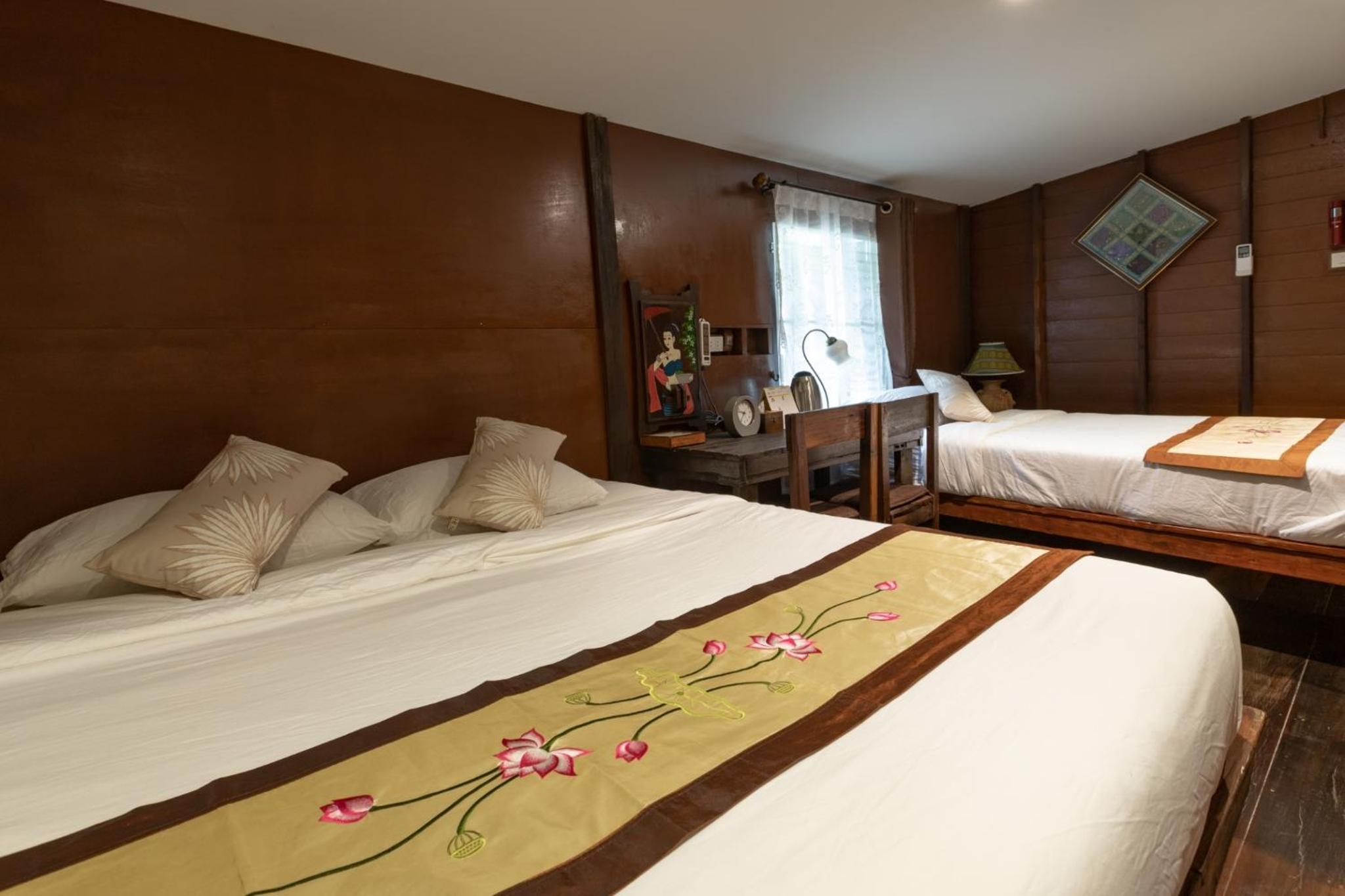 Superior Triple Room photo 2