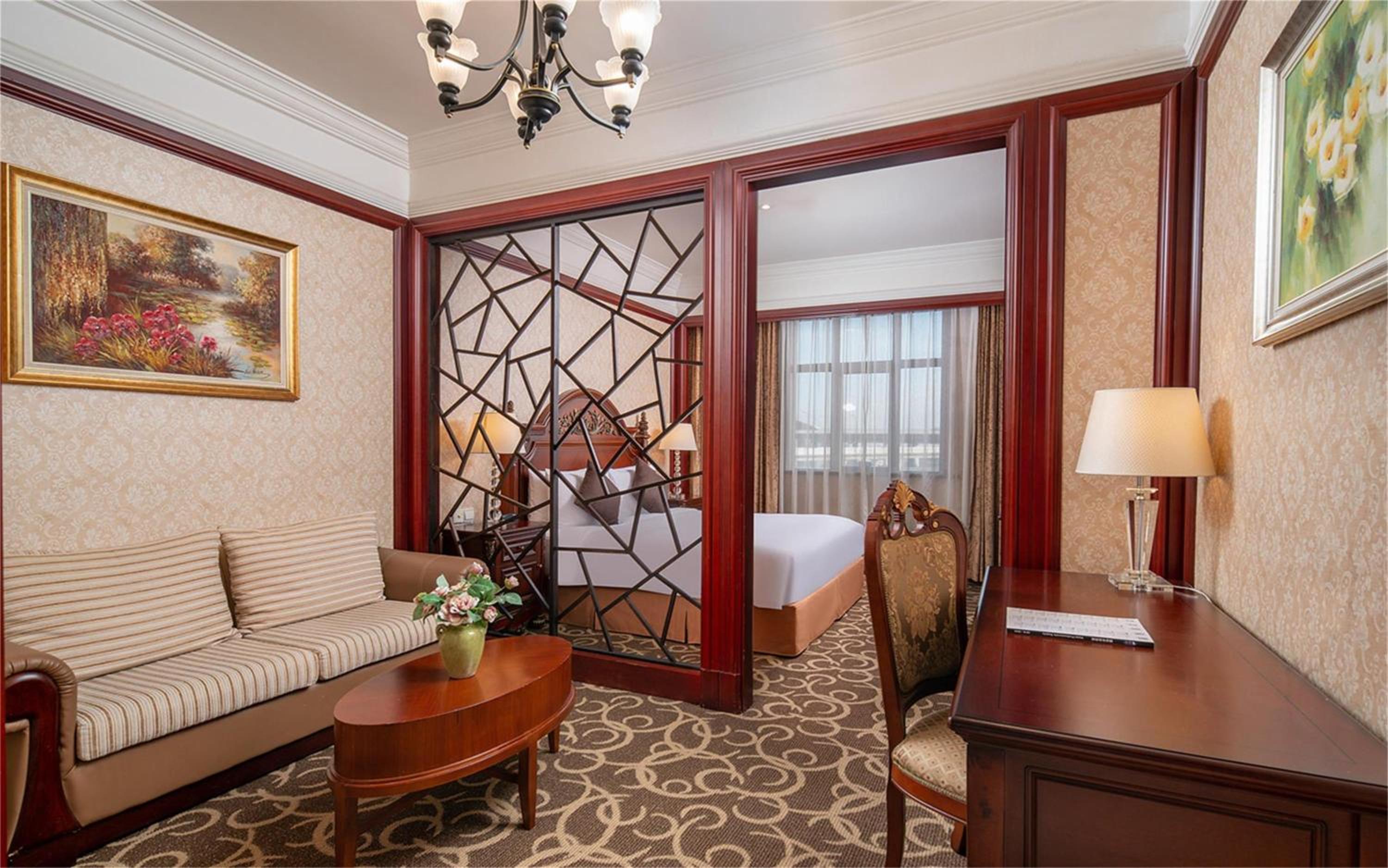 Standard Suite