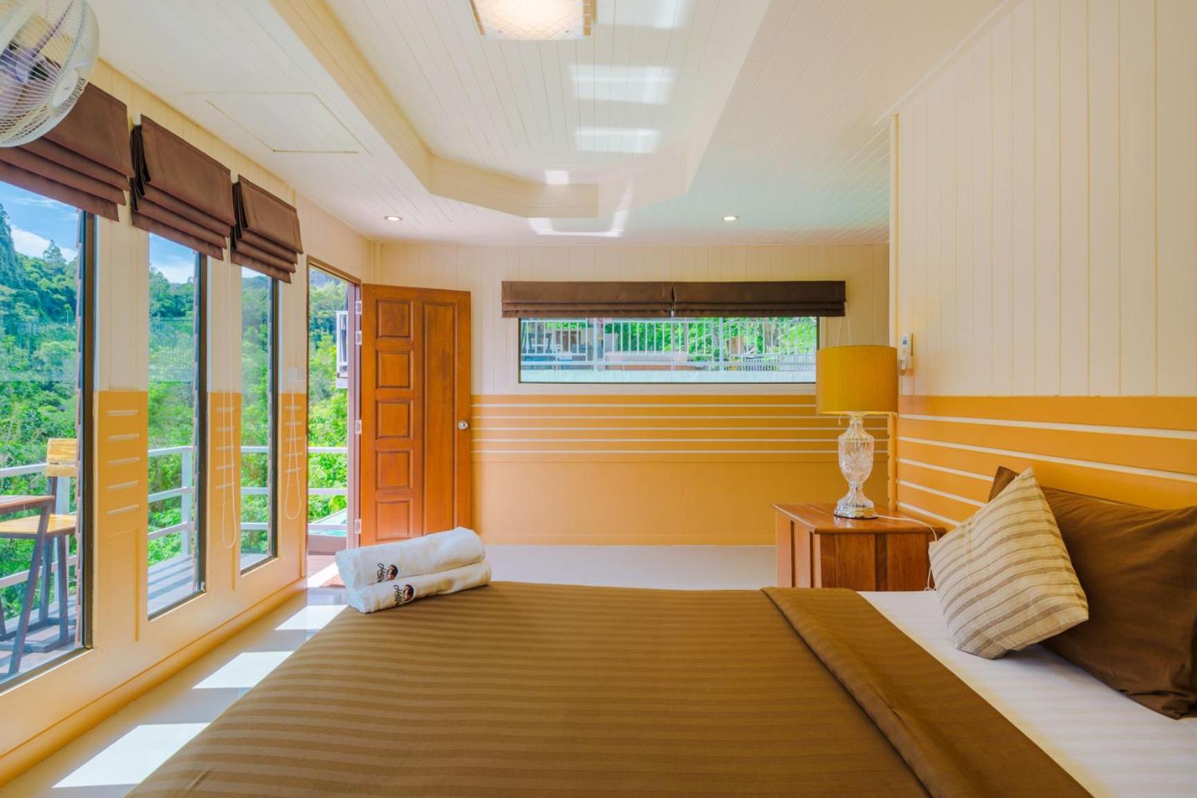 Double Room with Mountain View - Photo 13
