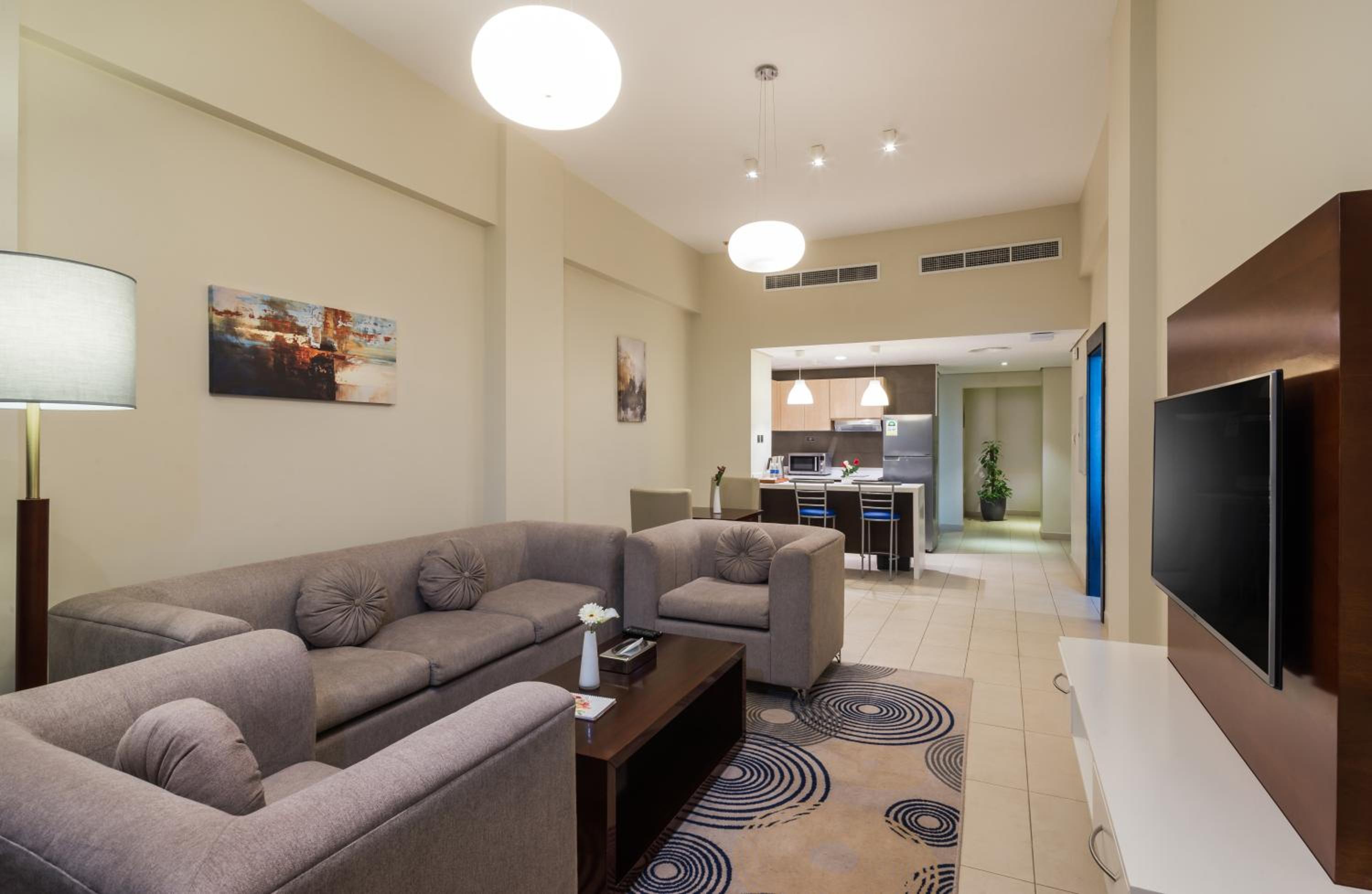 Deluxe Suite - Photo 1