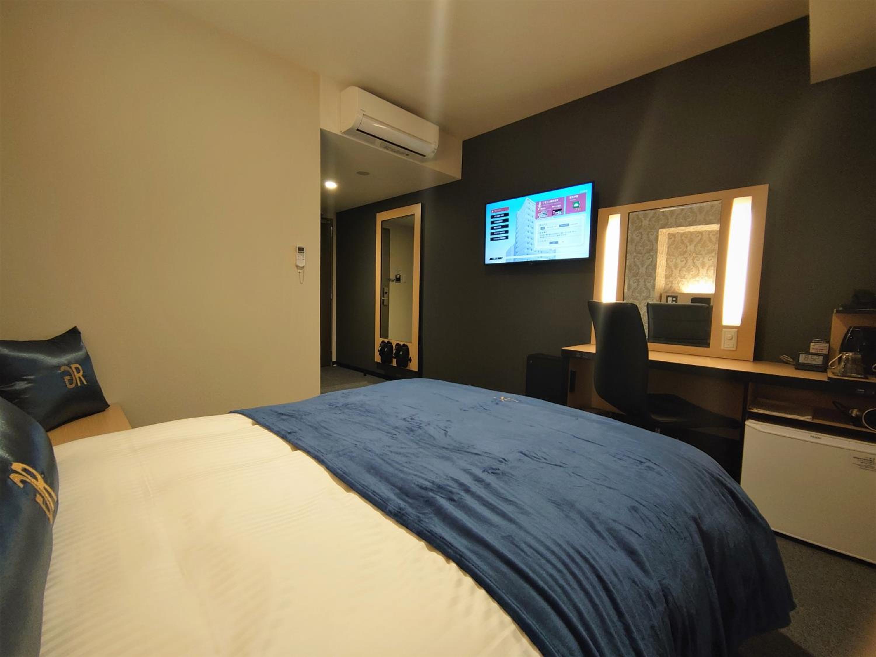 Premium Single Room - Non-Smoking - Photo 3