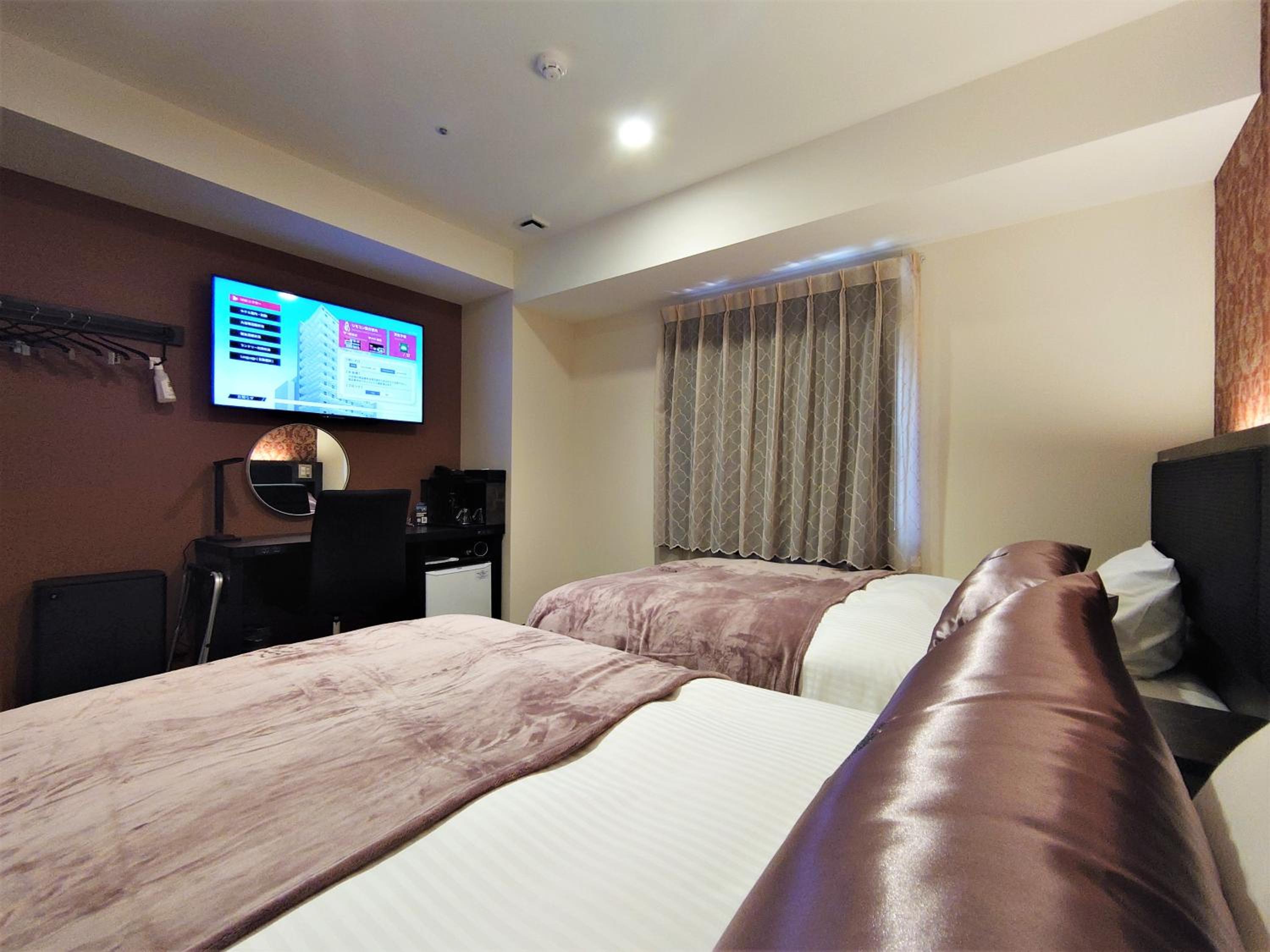 Standard Twin Room - Non-Smoking - Photo 7
