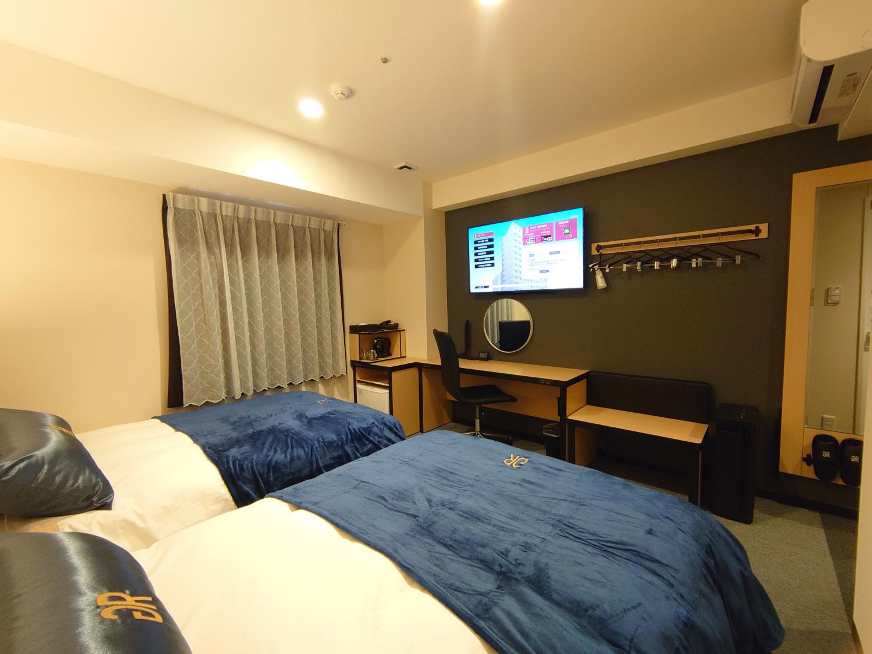 Standard Twin Room - Non-Smoking - Photo 3