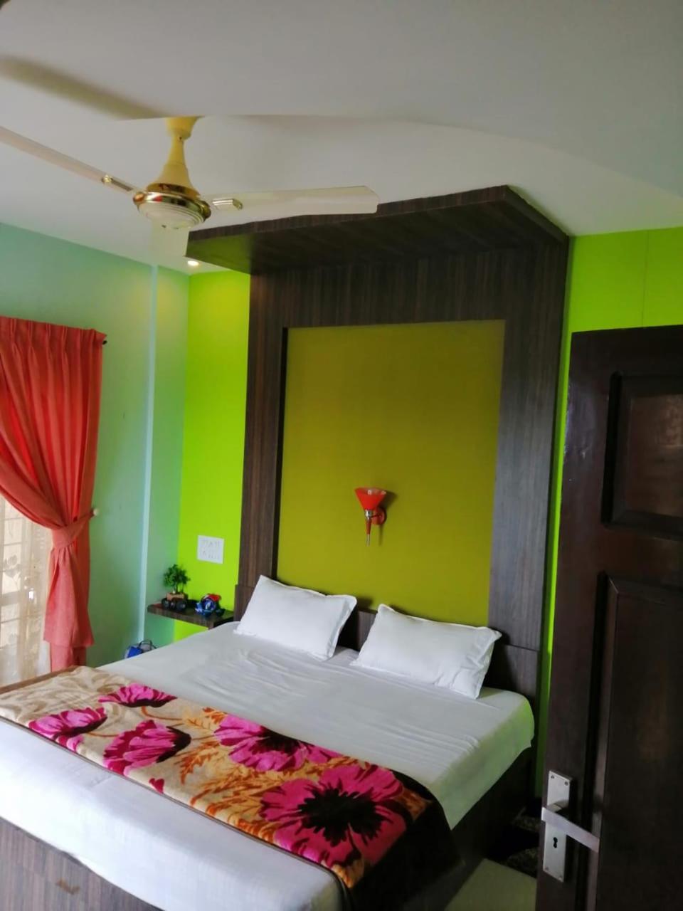 Deluxe Double Room - Photo 1