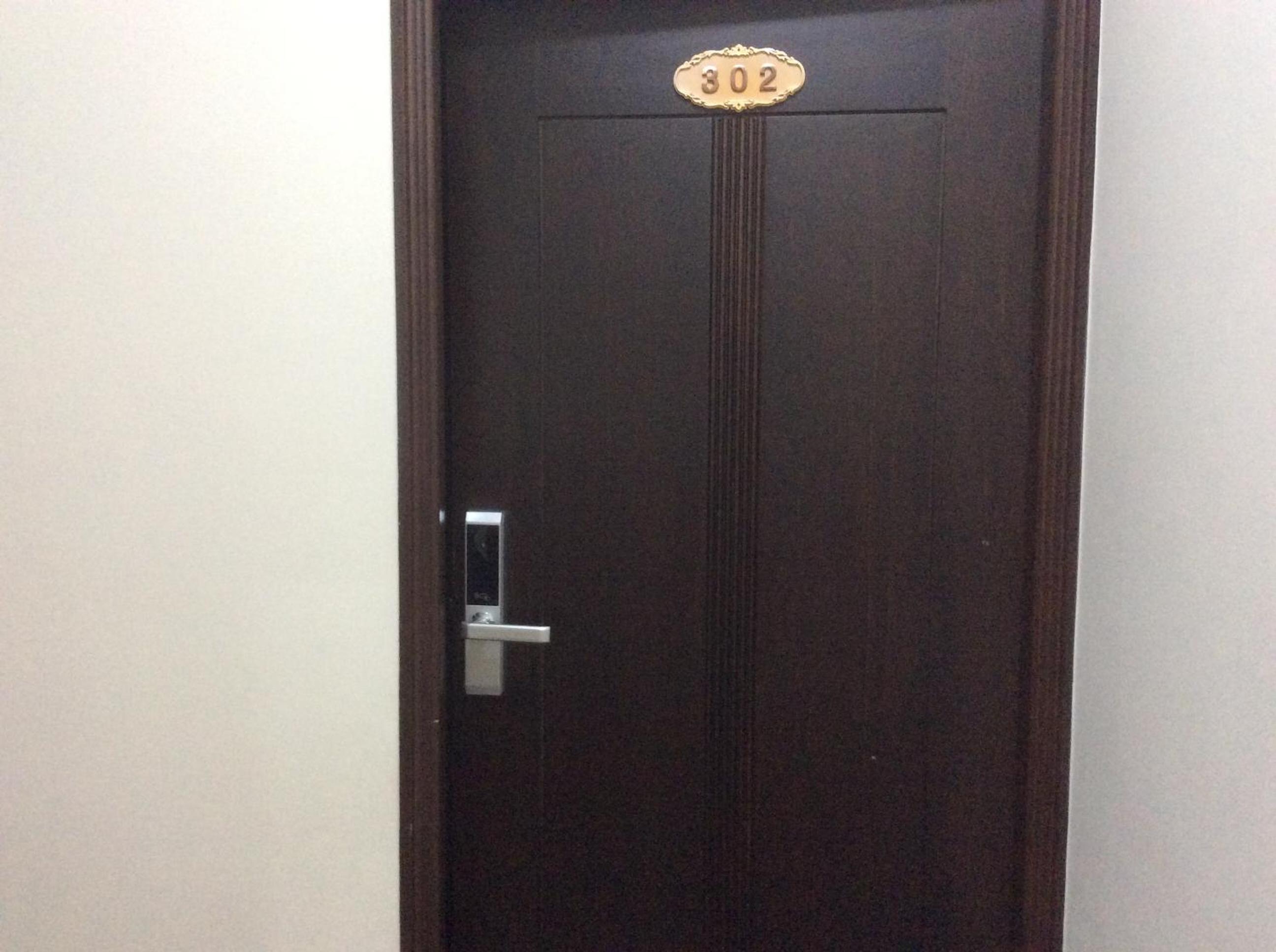 Twin Room with Bathroom photo 3