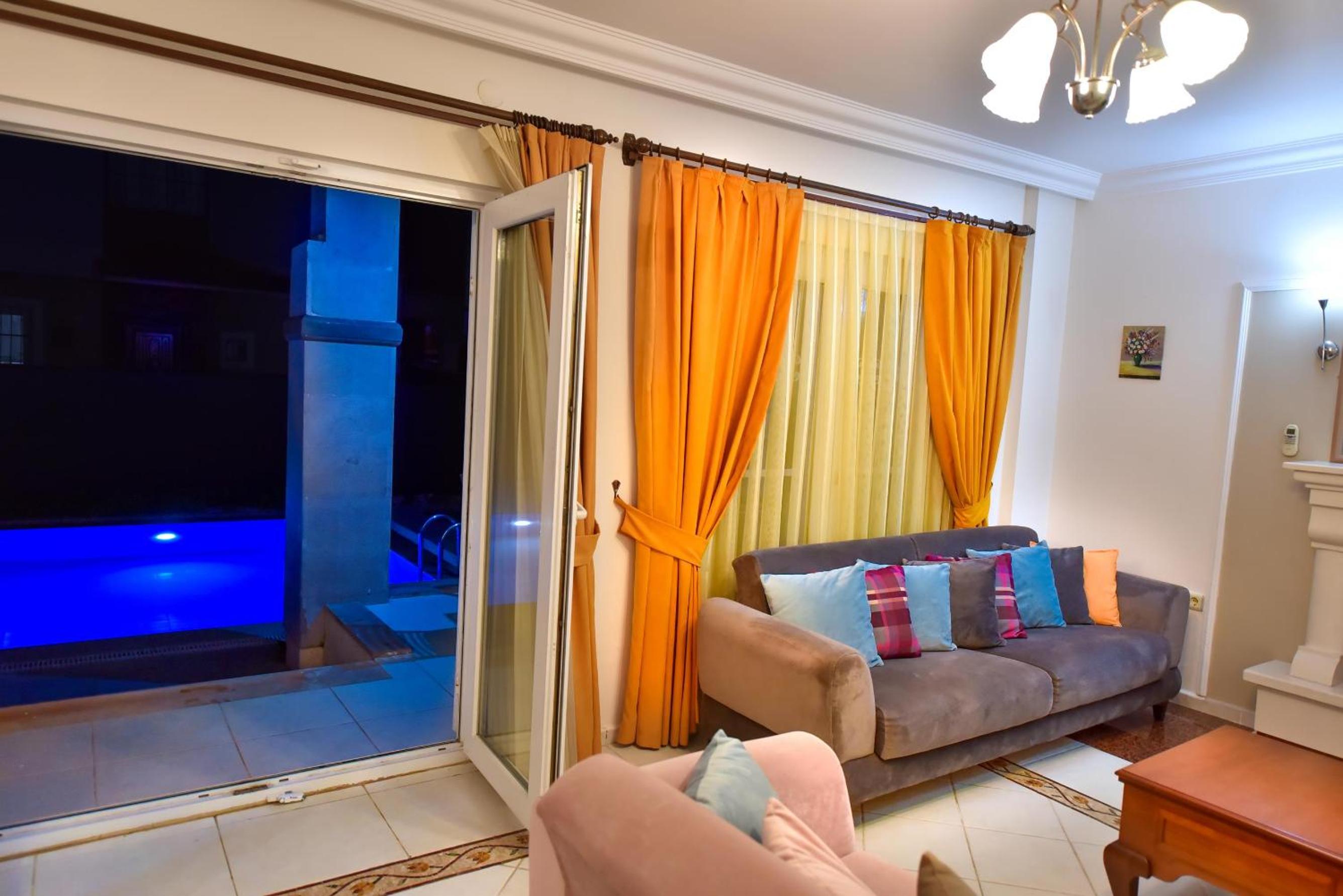 Villa mit Privatpool