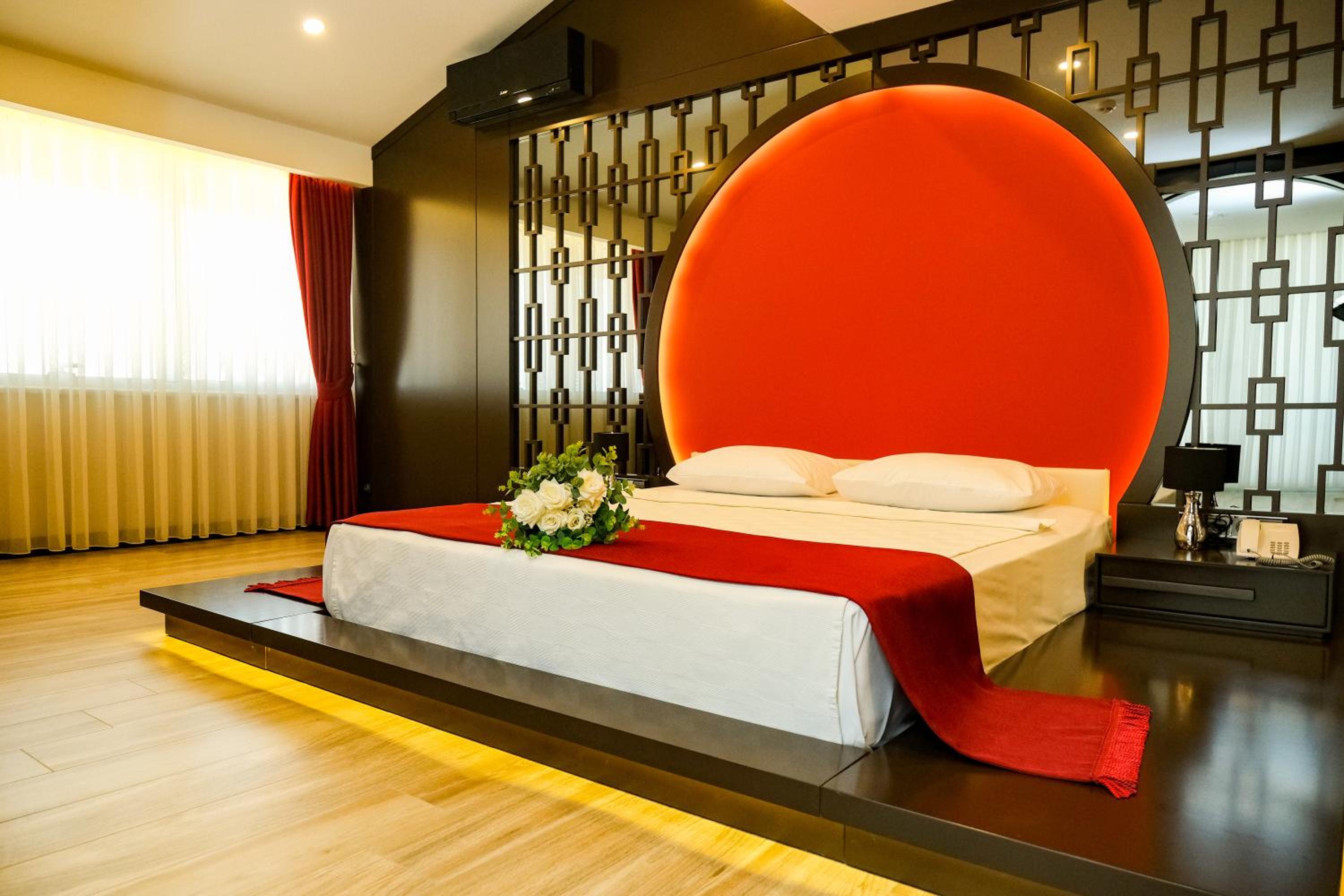 King Suite with Sea View photo 3