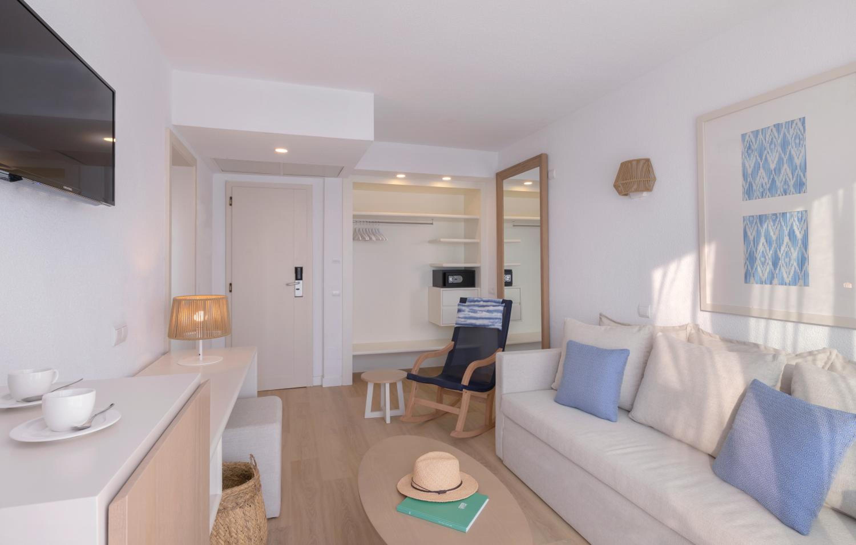 Junior Suite with Sea View - Spa Access photo 3