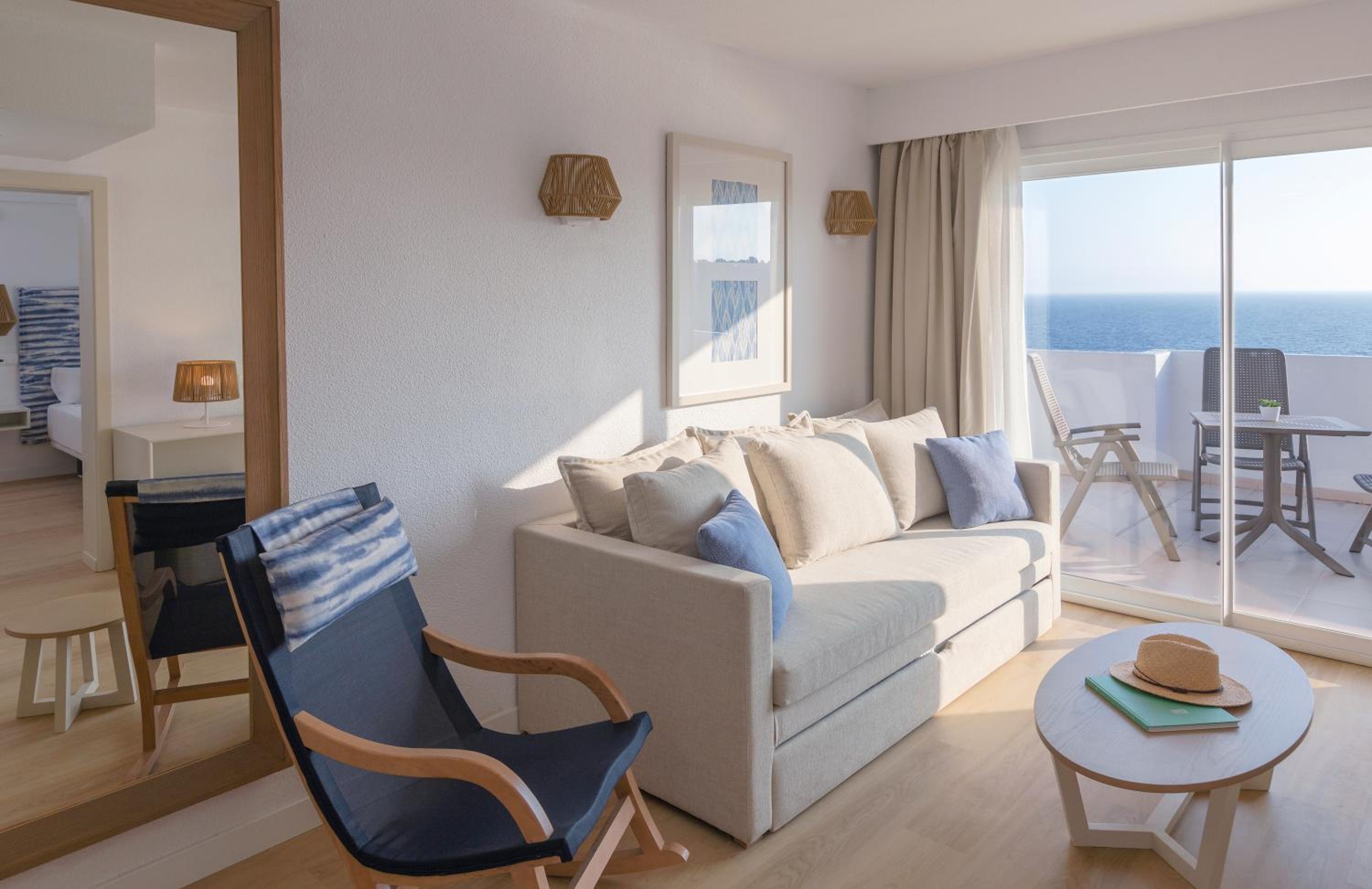 Junior Suite with Sea View - Spa Access photo 2