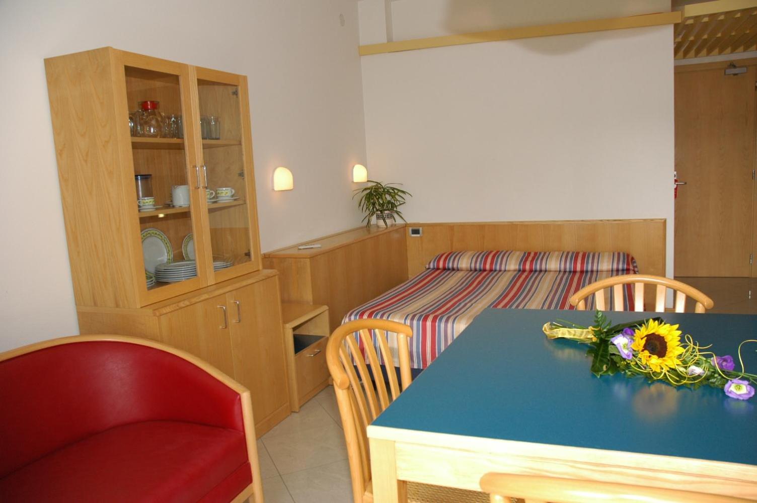 Comfort Studio with Balcony - Photo 1