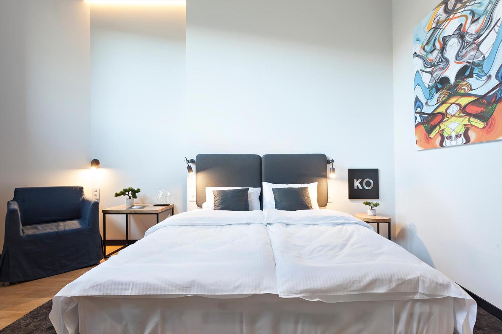 Double or Twin Room - Photo 2