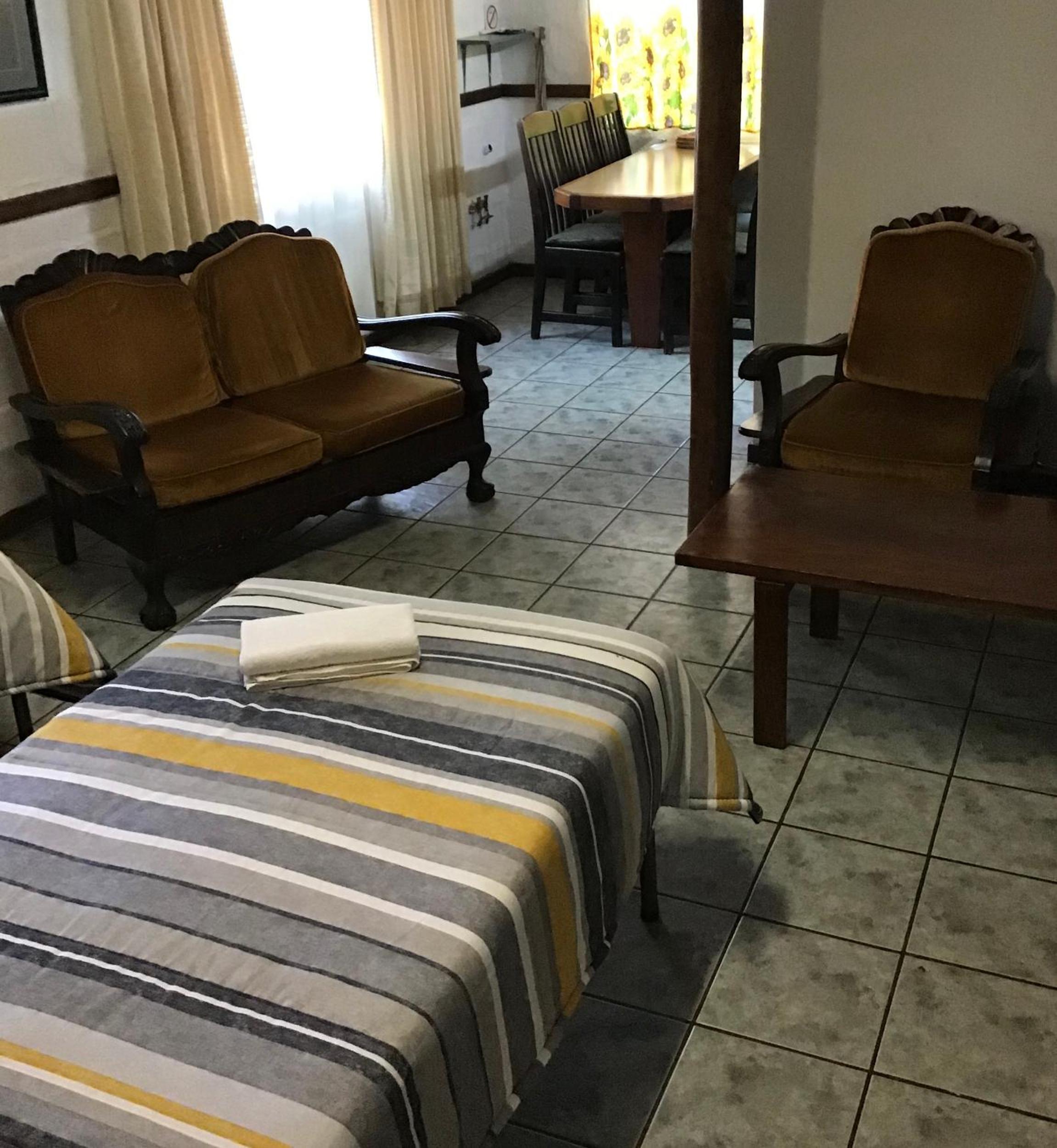 Standard Family Room photo 1