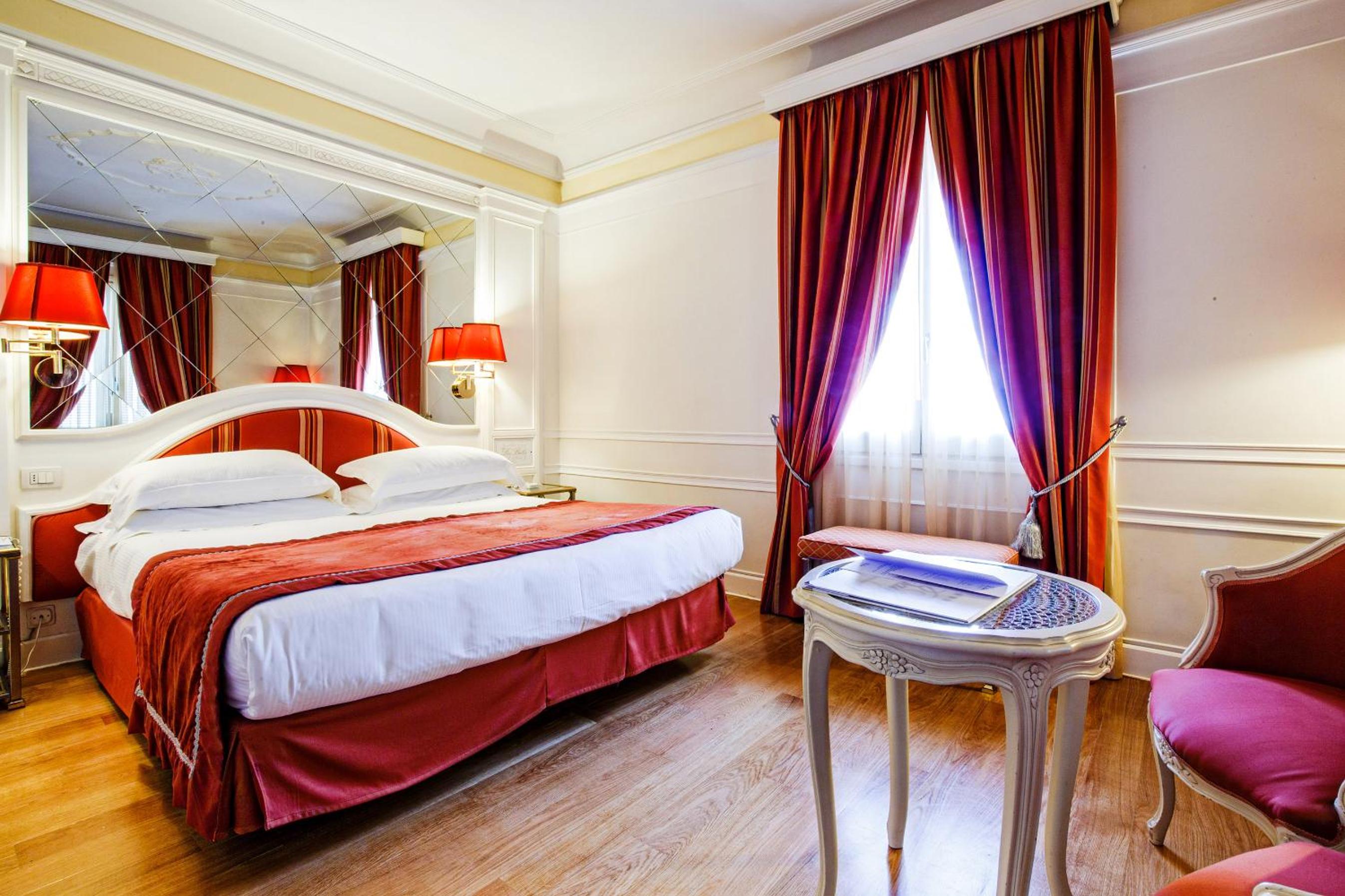 Deluxe Double or Twin Room - Photo 1