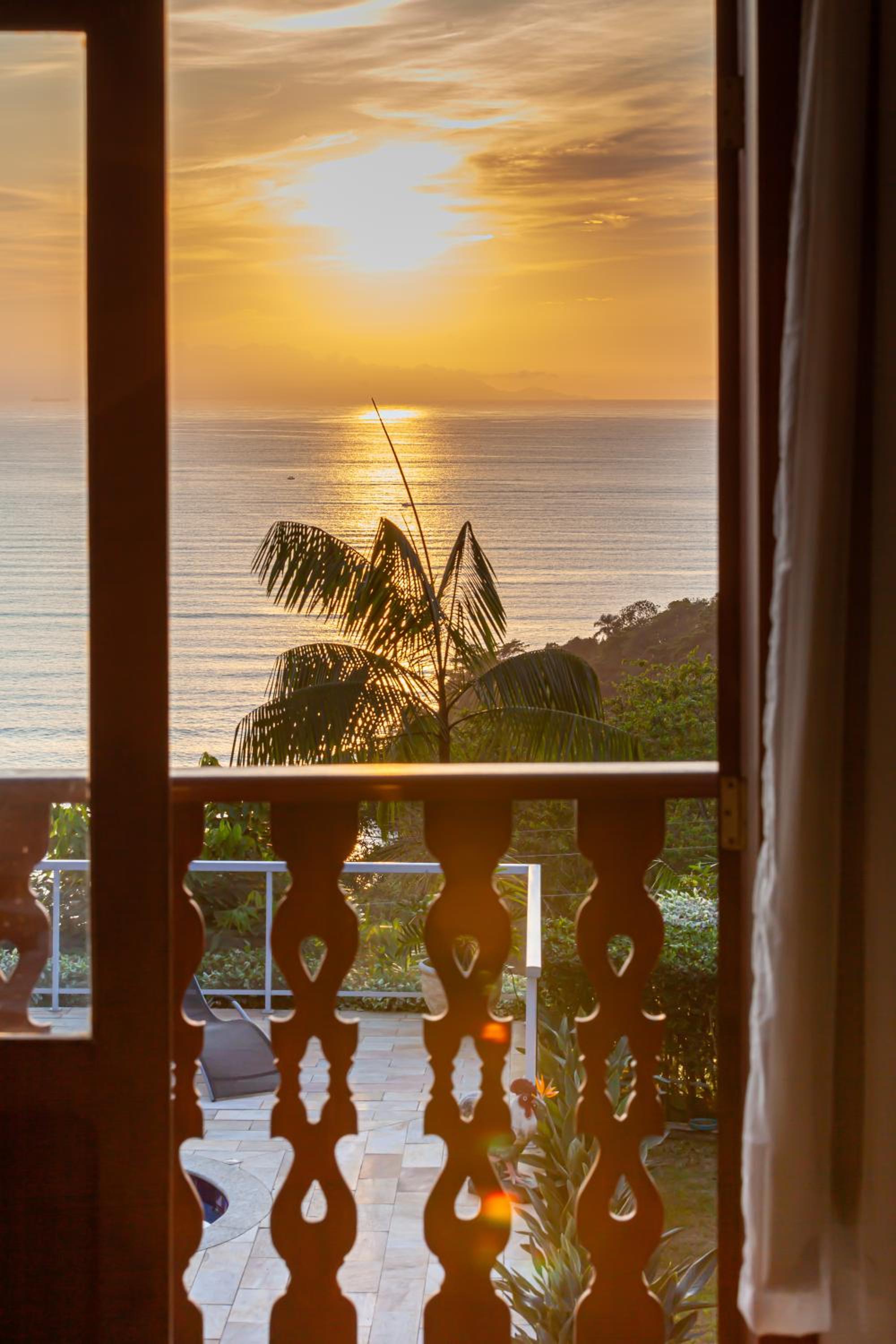 Suite with Sea View - Photo 8