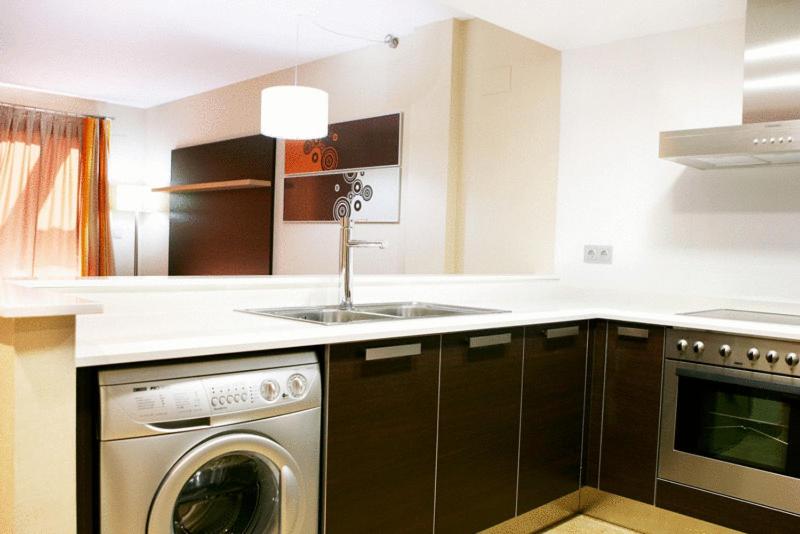 Two-Bedroom Apartment (3 Adults)