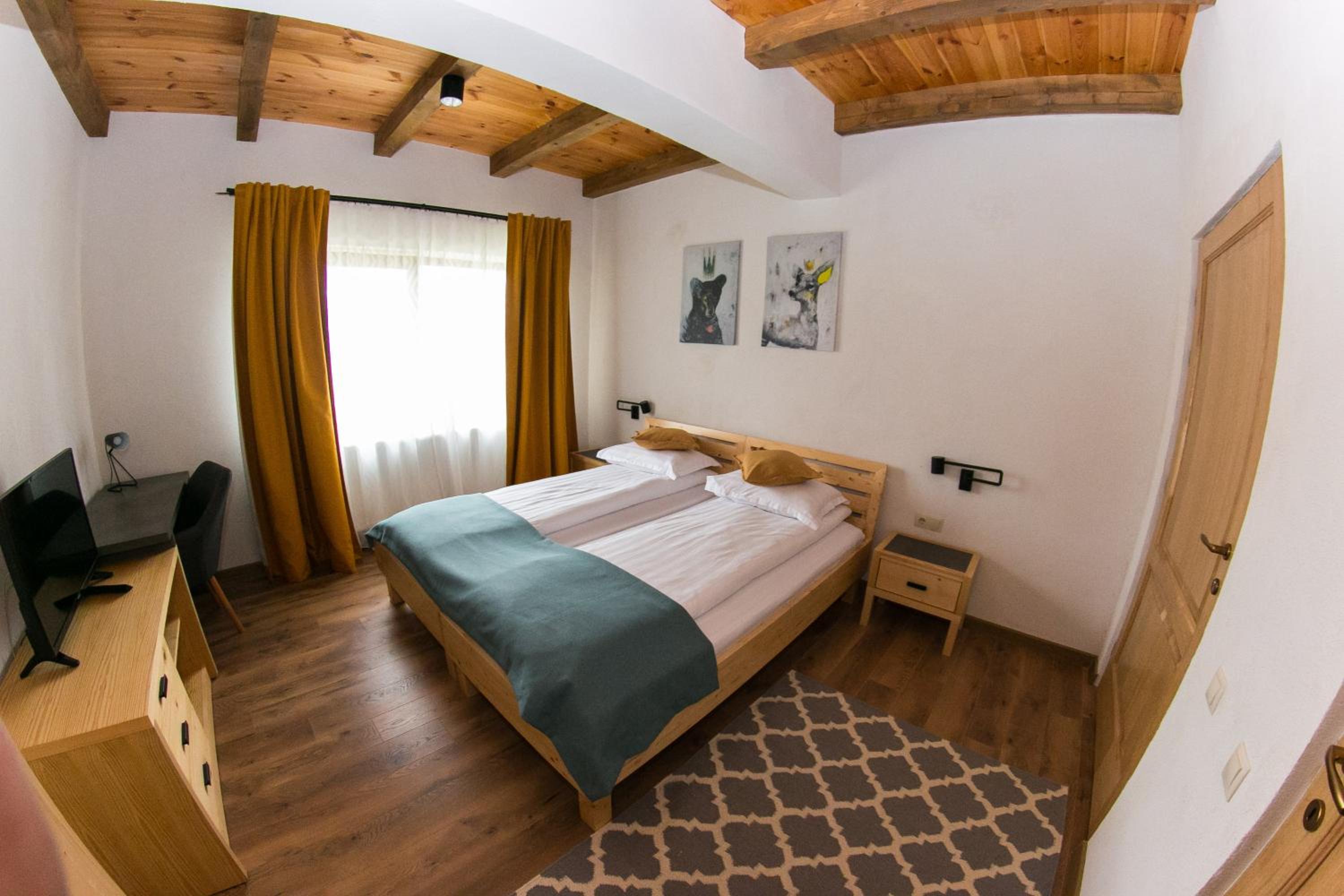 Double or Twin Room with Garden View photo 2