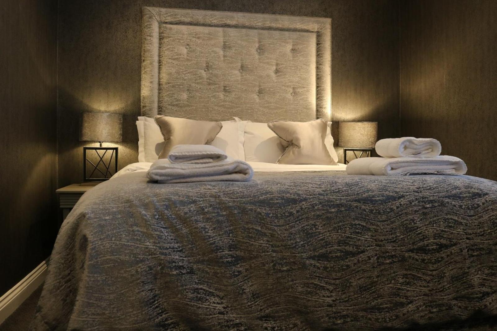 Standard Double Room - Photo 2