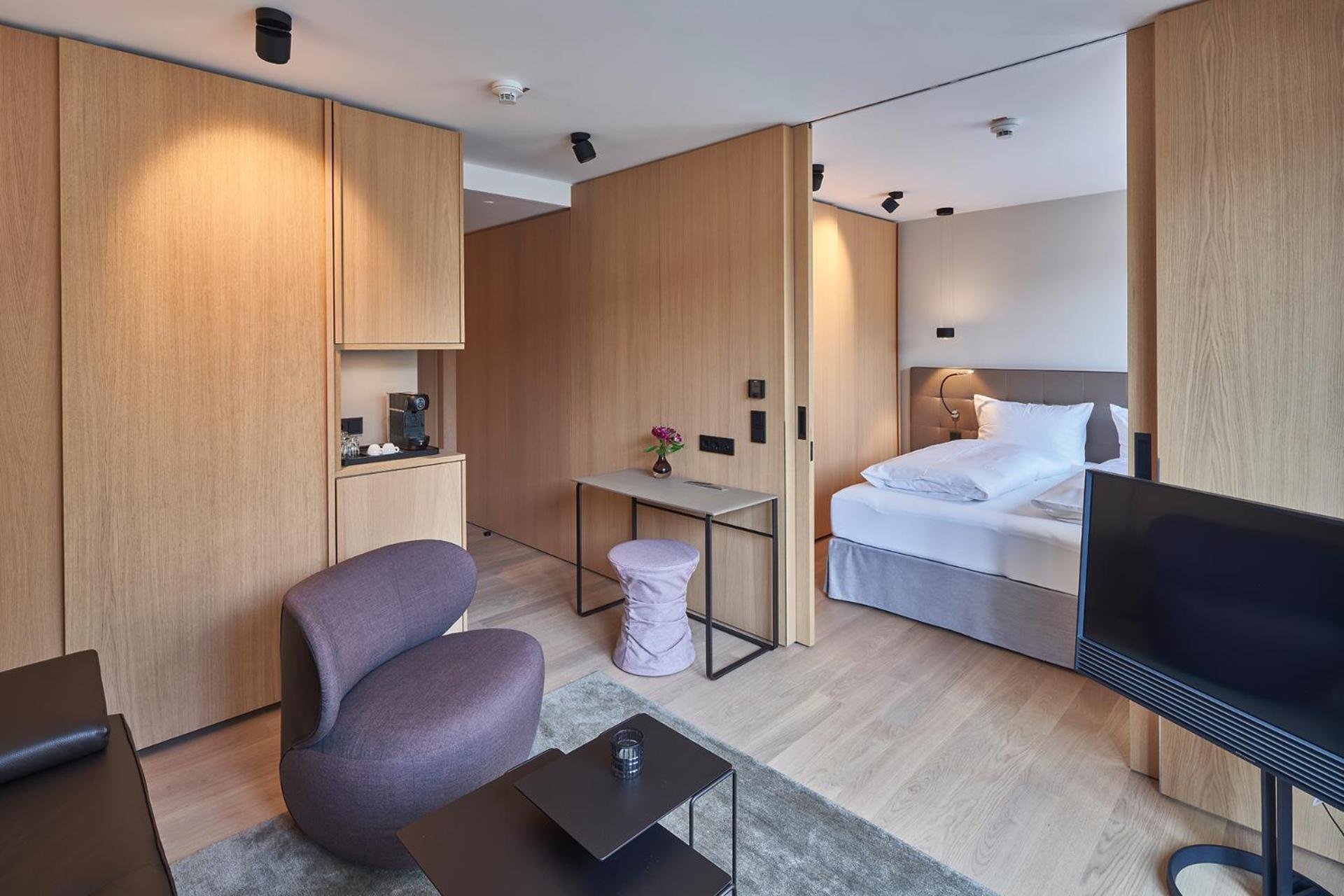 Junior Suite with Garden View
