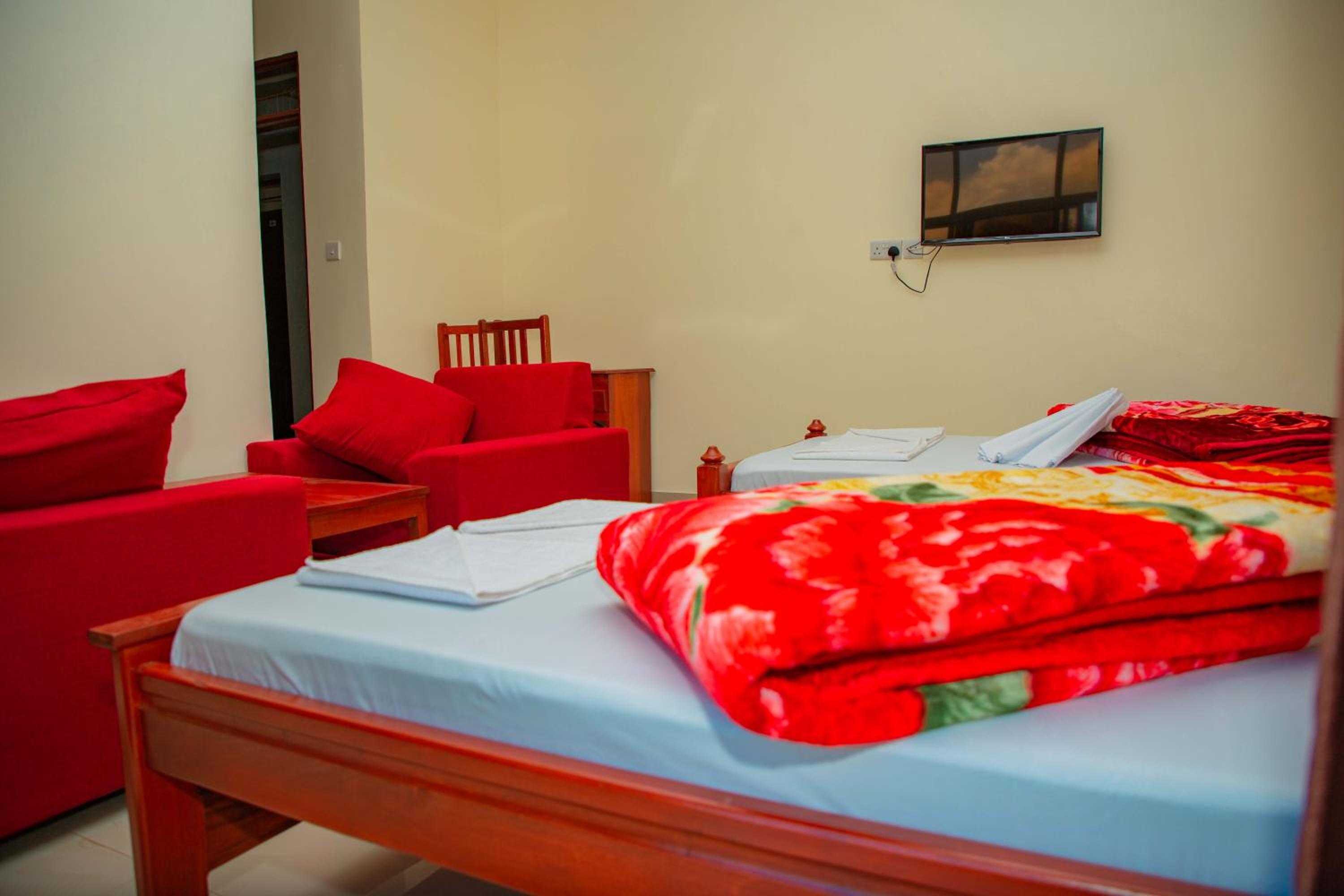 Triple Room - Photo 1