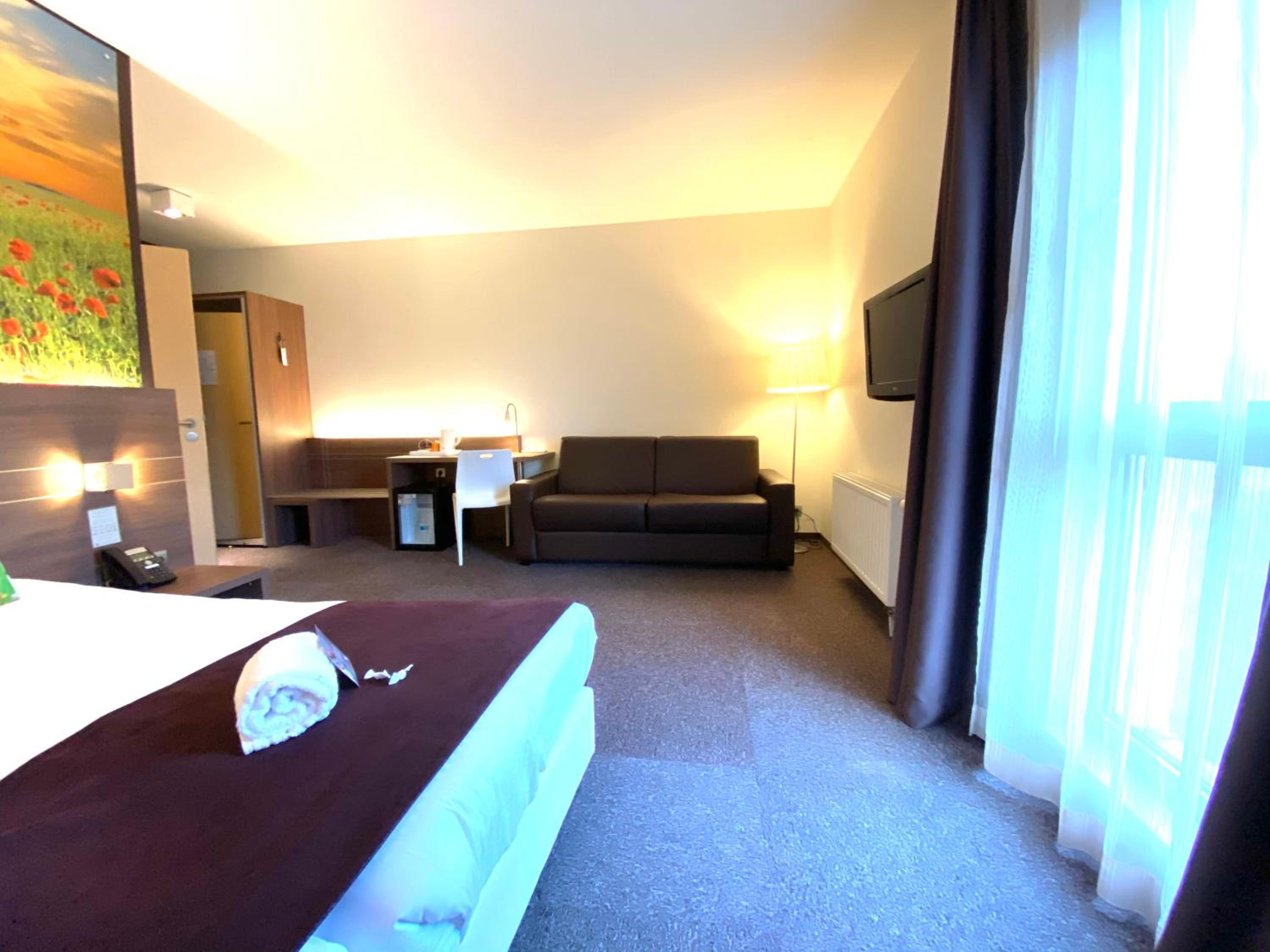 Quadruple Room - Photo 2