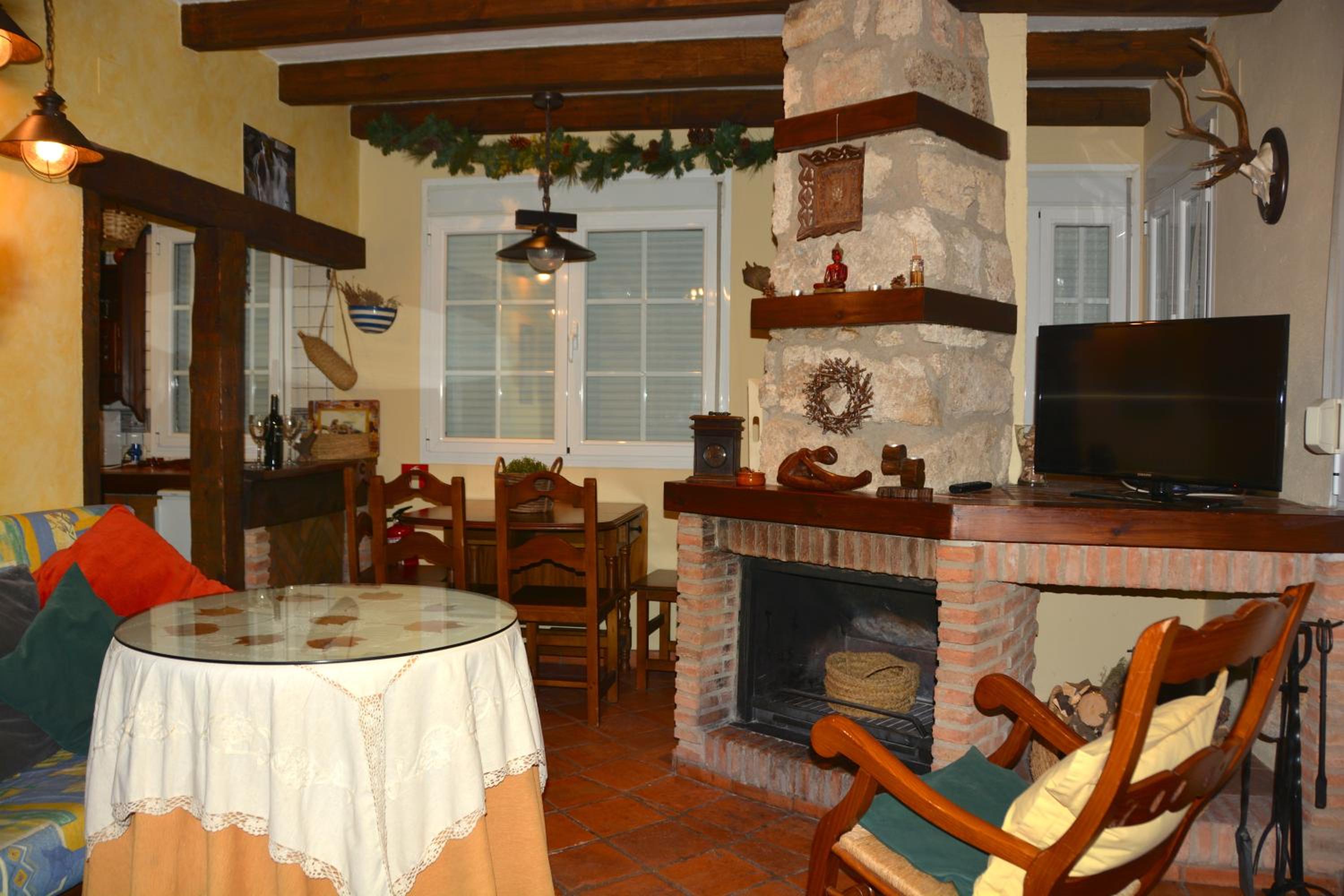 One-Bedroom House photo 1