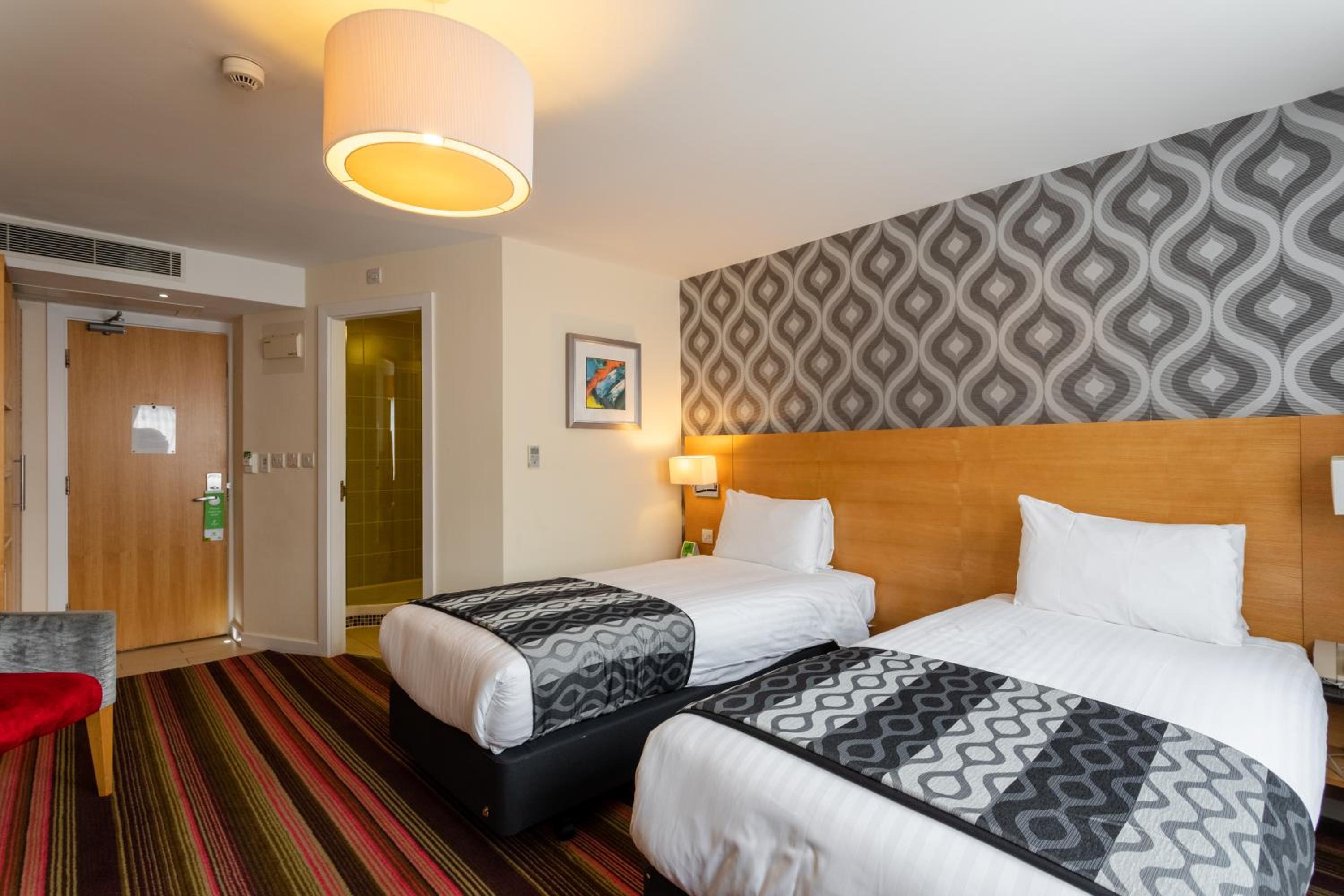 Standard Twin Room photo 3