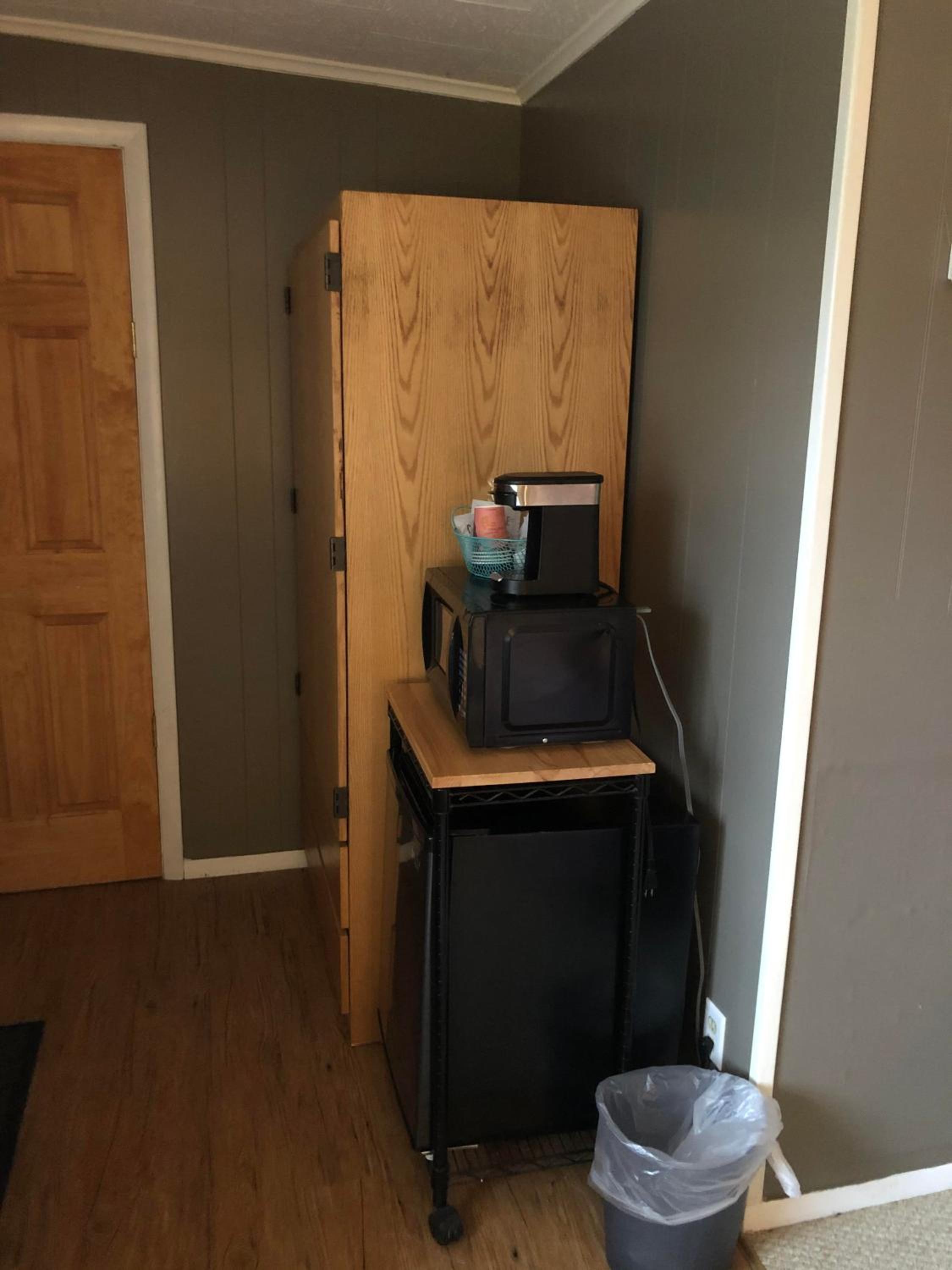 Queen Room photo 2