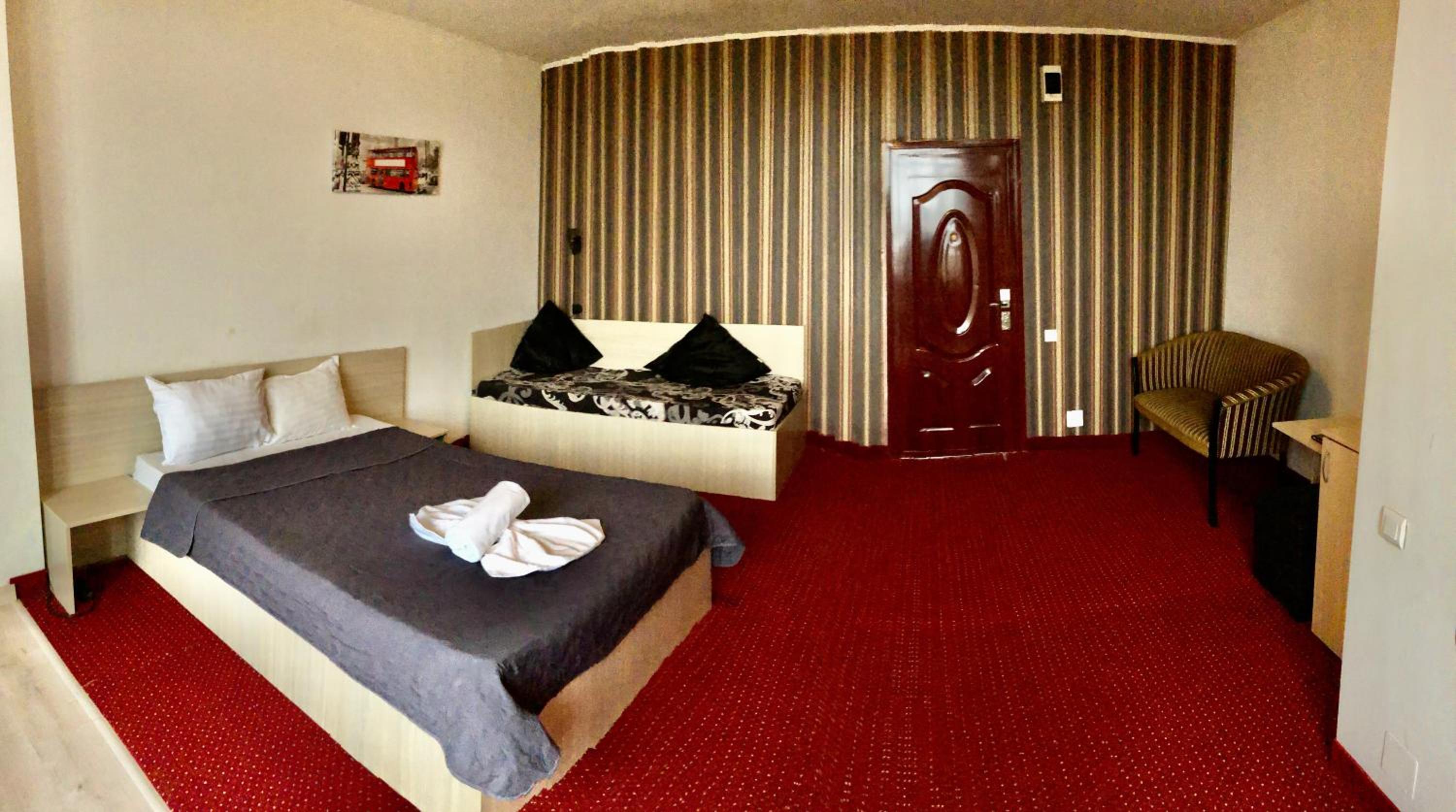 Standard Double Room - Photo 34