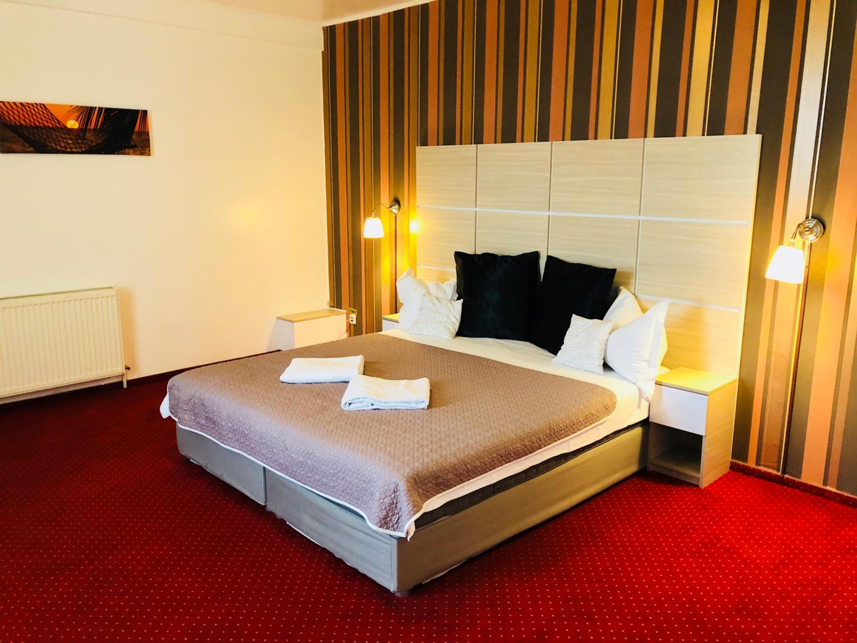 Standard Double Room - Photo 39