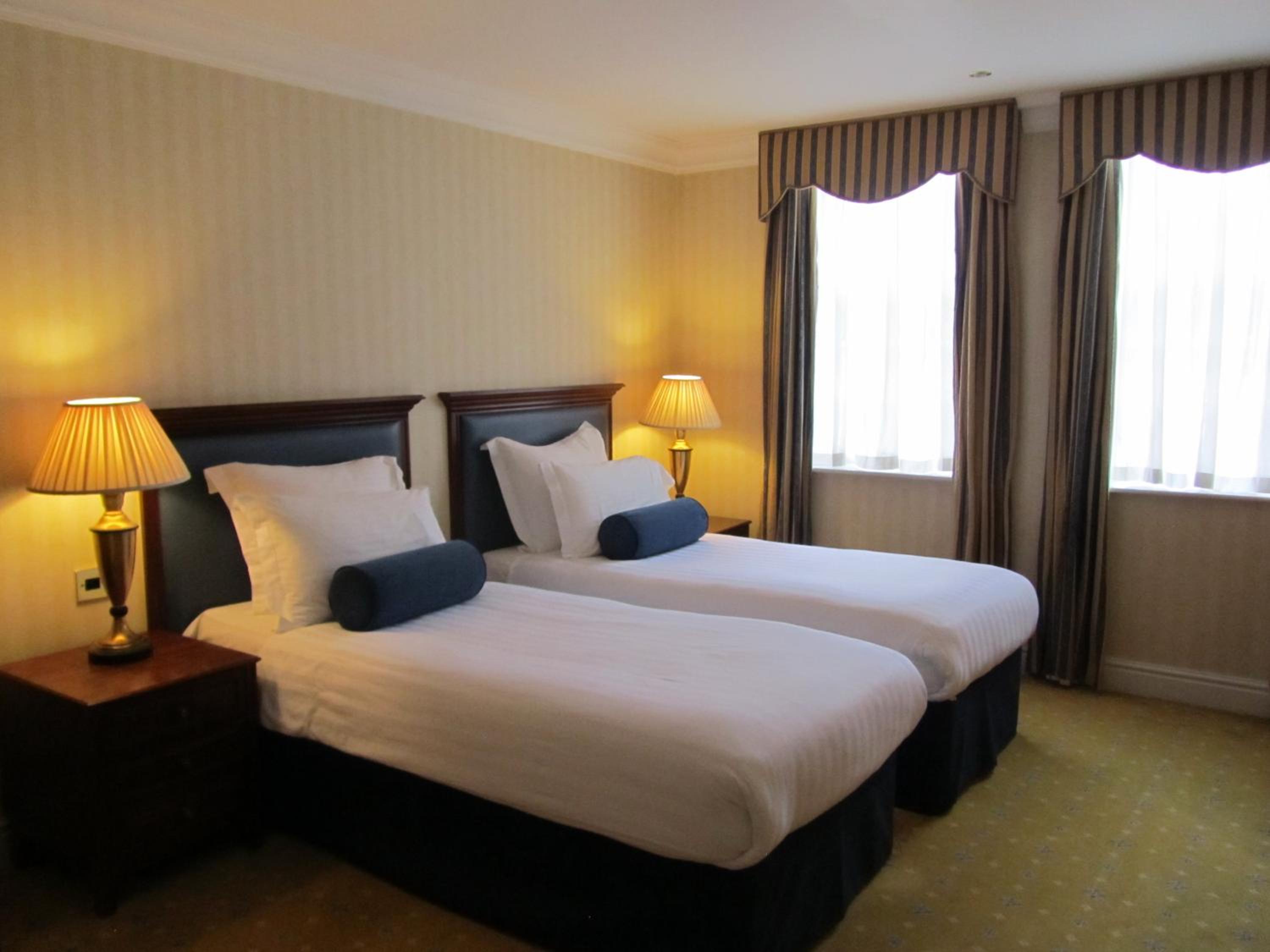 Deluxe Twin Room - Photo 3