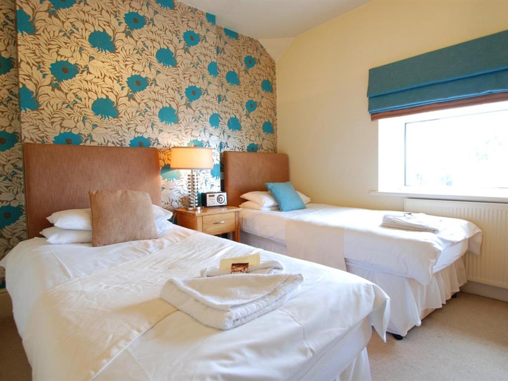 Deluxe Twin Room (Adult-Only)