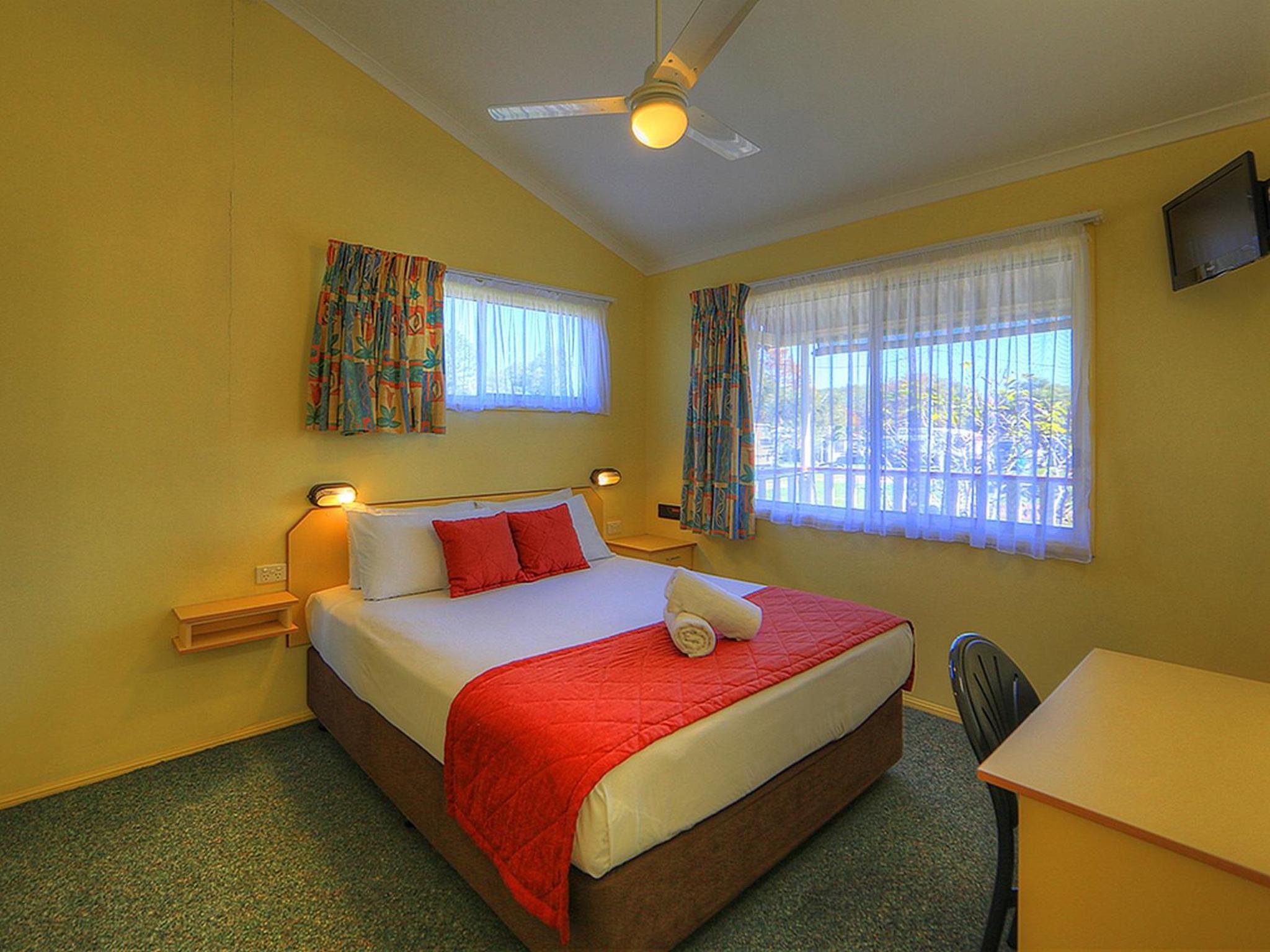 Special Offer - Two-Bedroom Chalet photo 2
