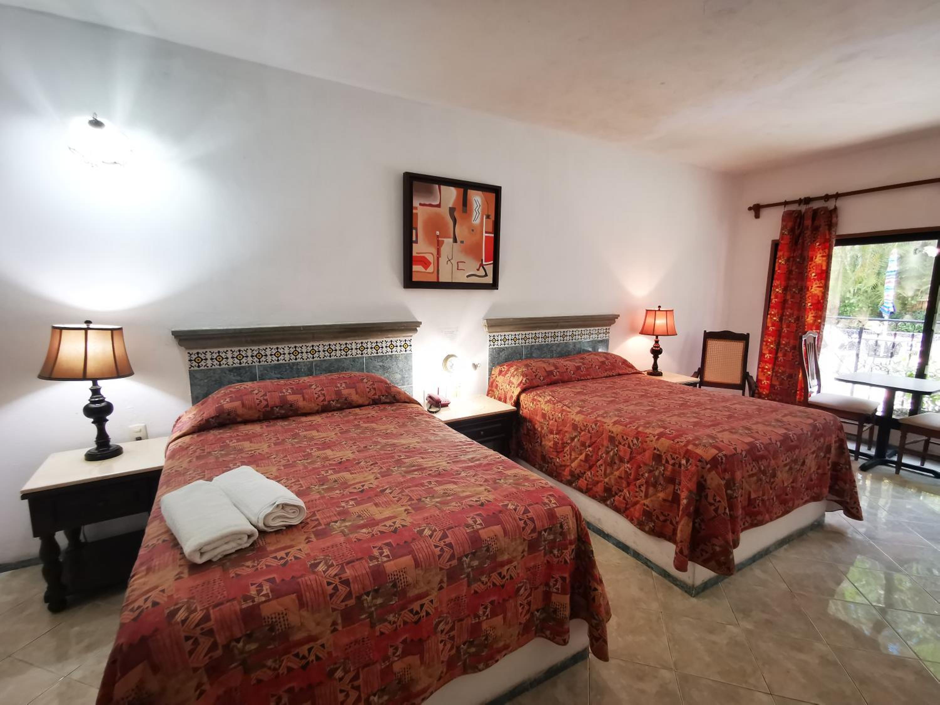 Premium Double Room - Photo 9