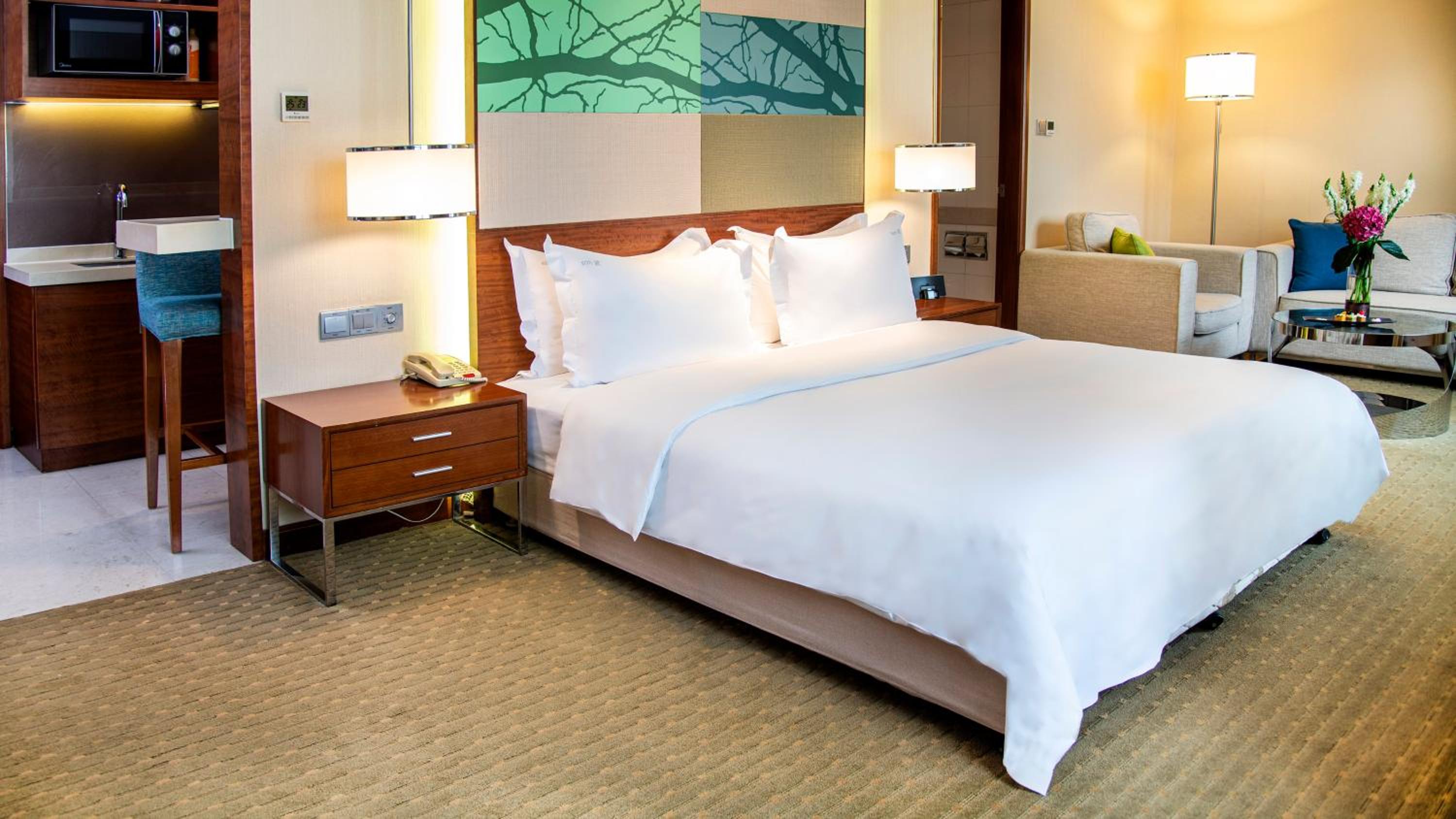 One-Bedroom Suite