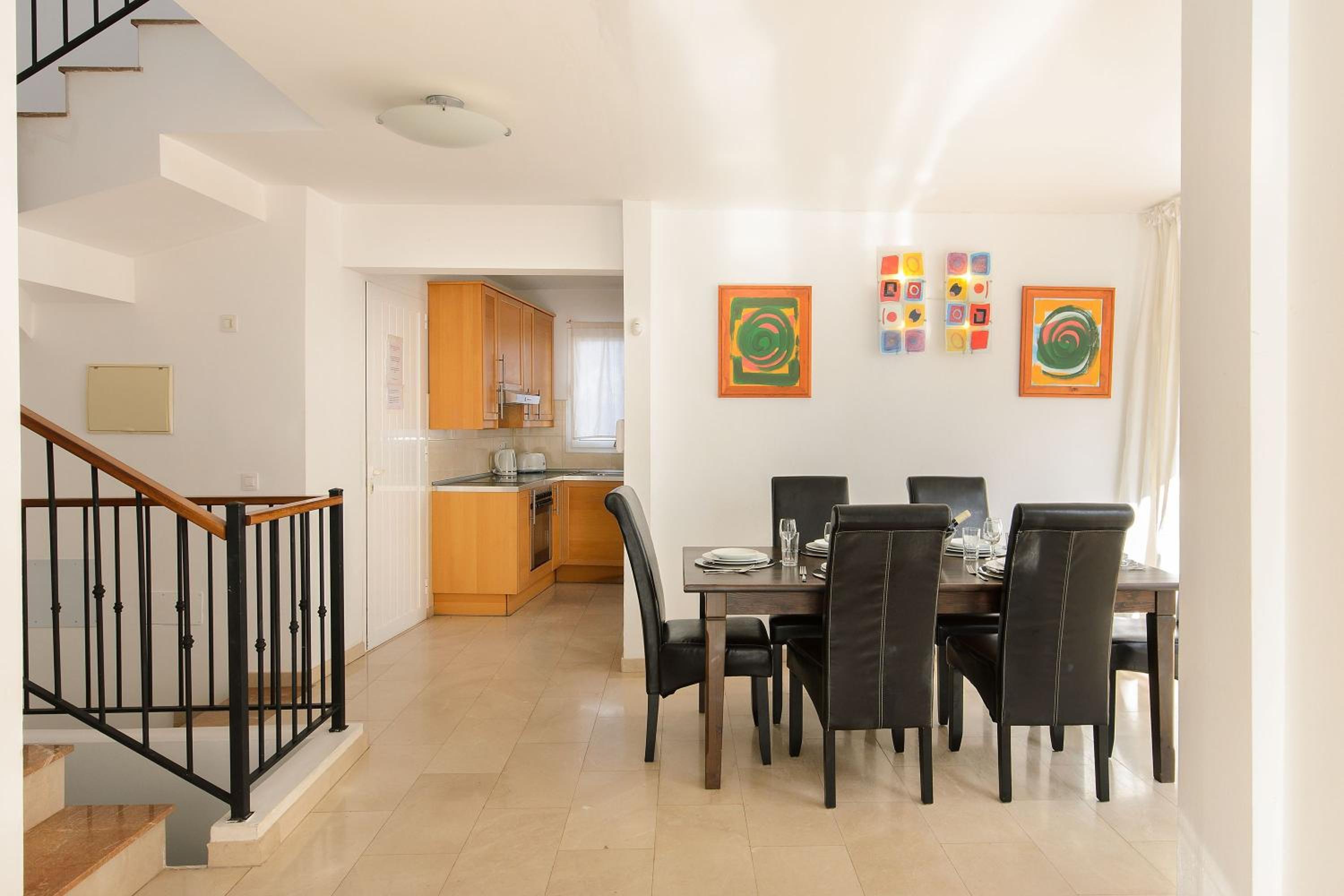 Villa - Photo 12