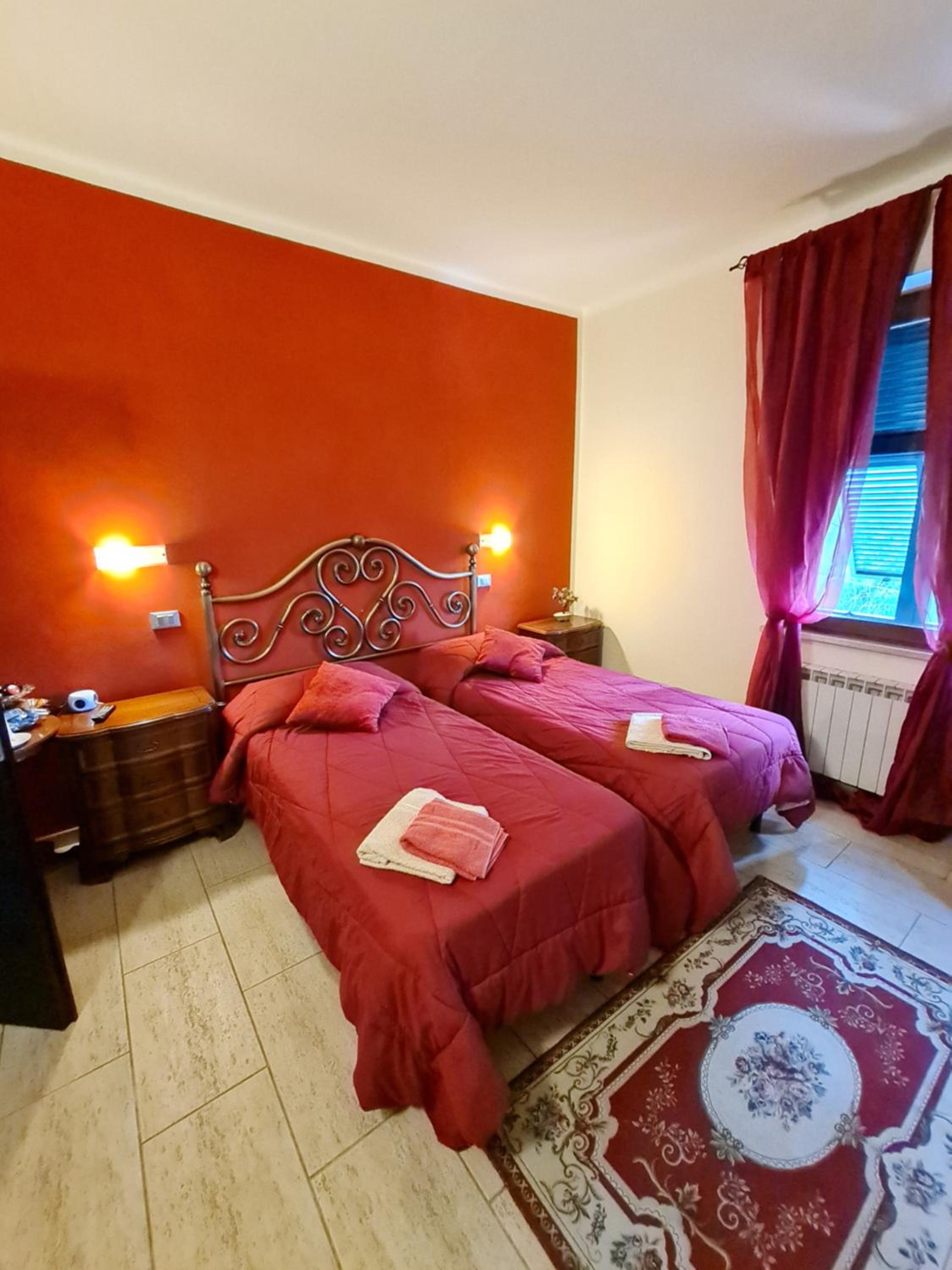 Double Room with Private External Bathroom photo 2