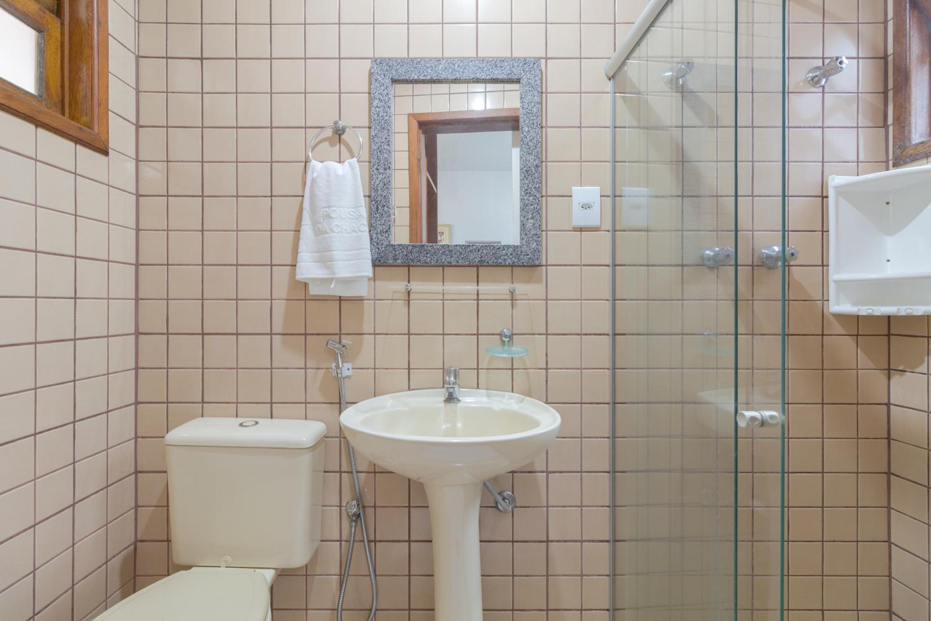 Double or Twin Room photo 3