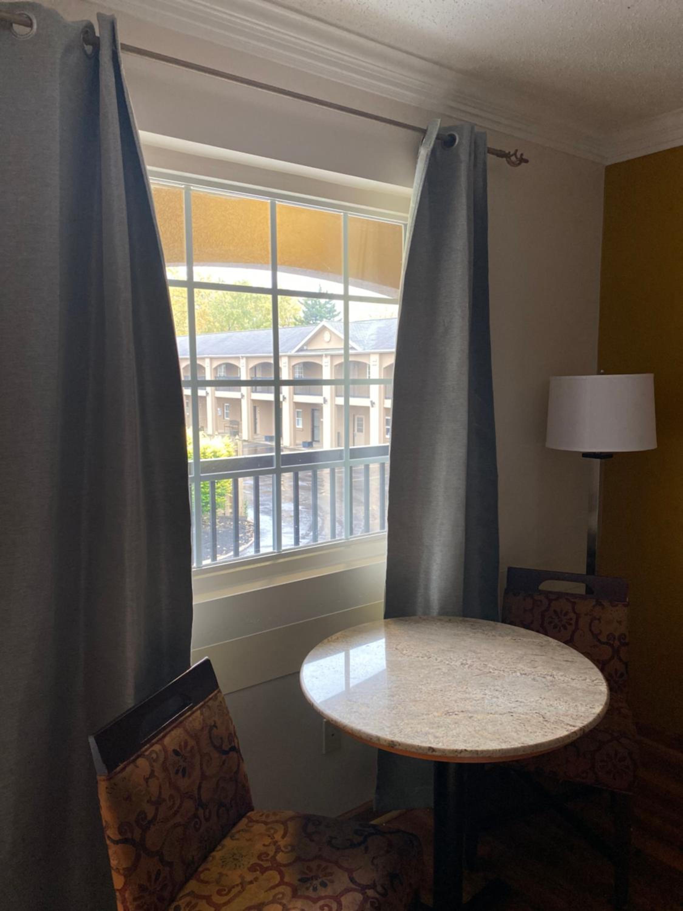 King Room - Accessible/Non-Smoking - Photo 3