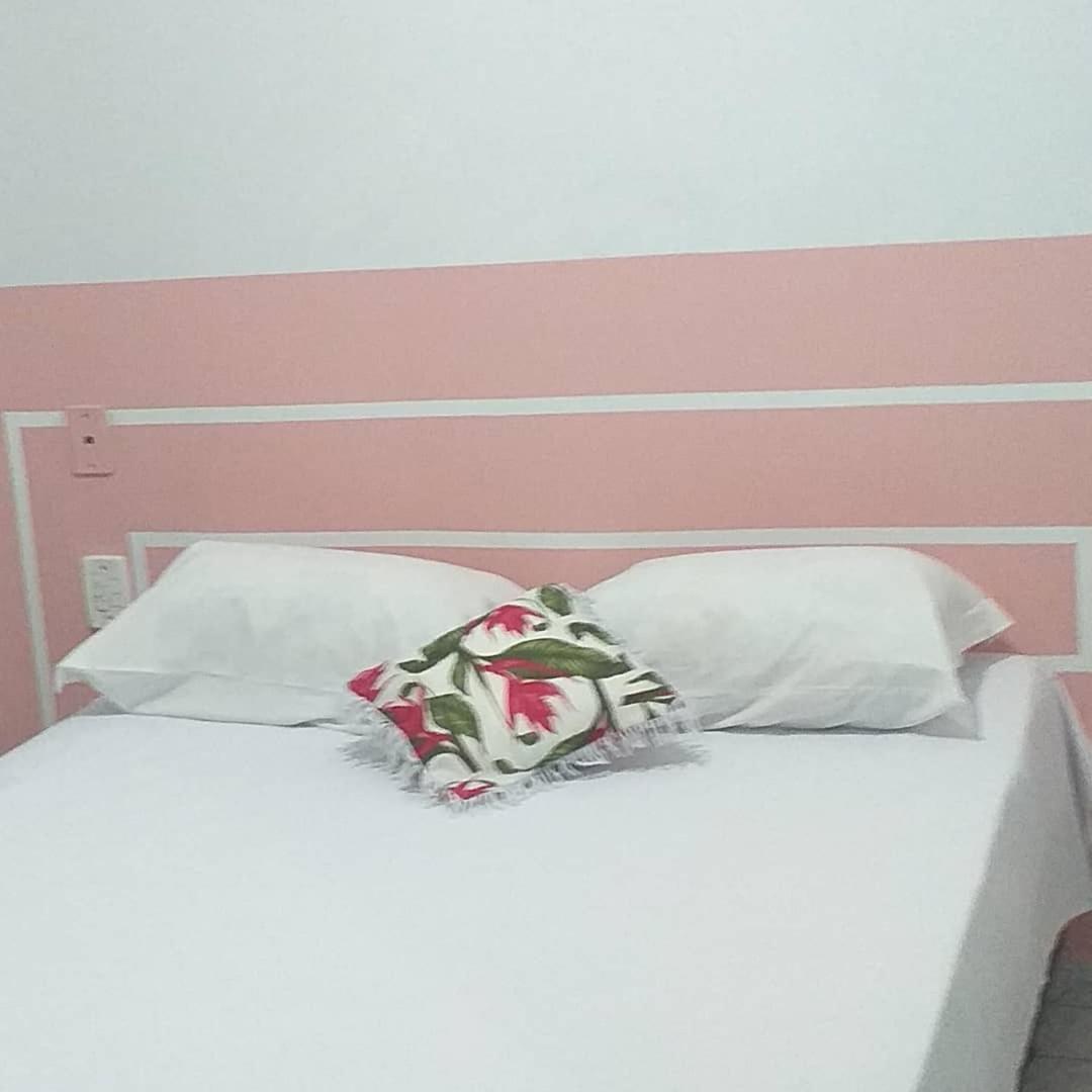 One-Bedroom Apartment - Photo 6