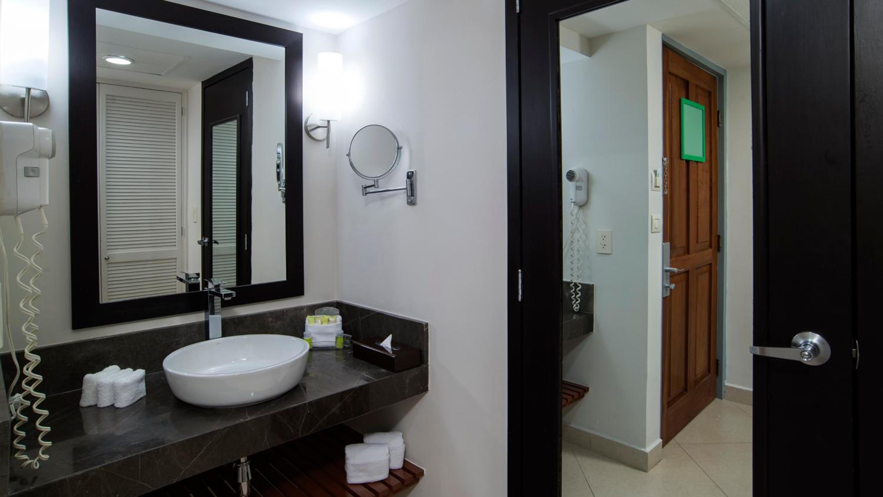 Standard Room - Photo 2