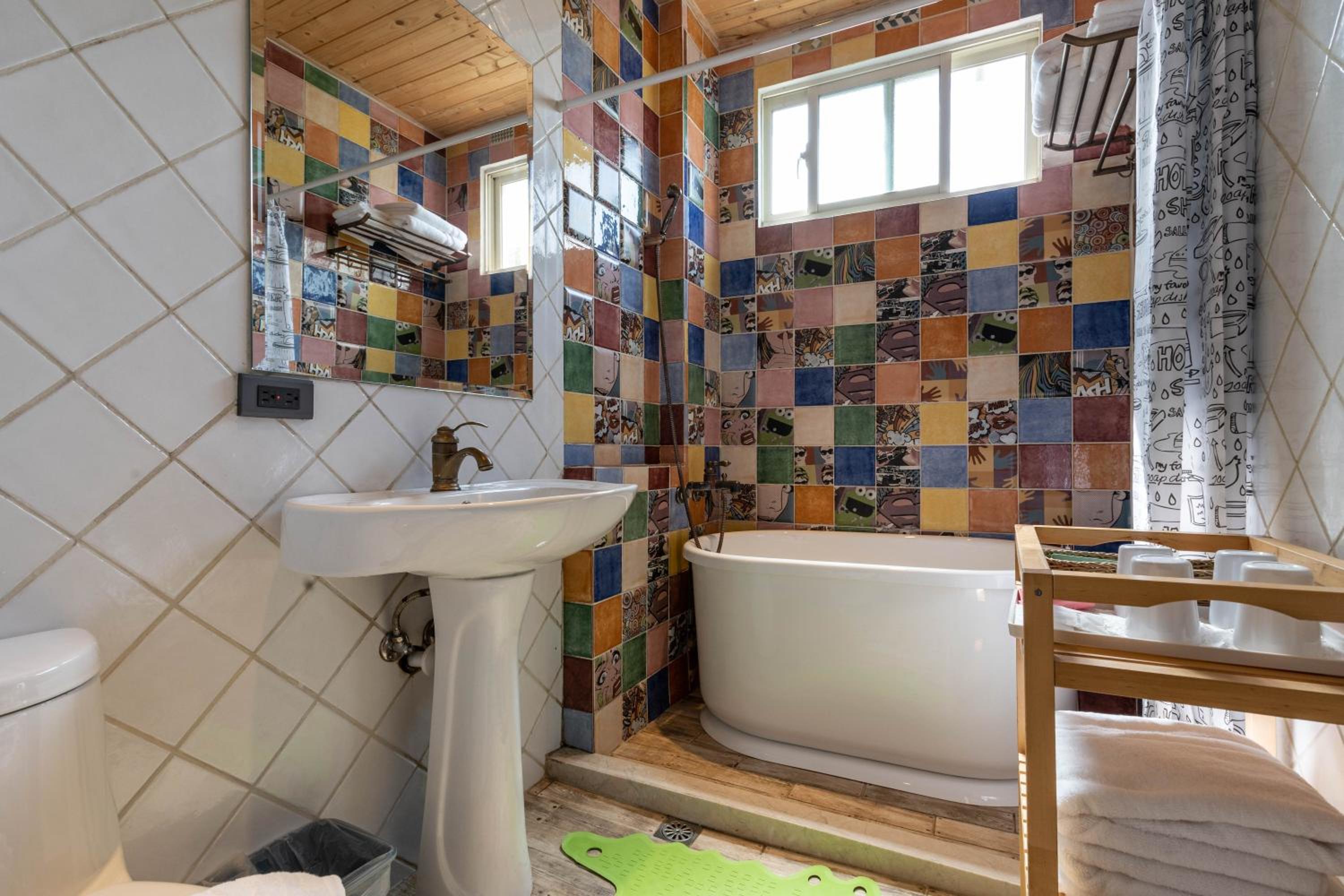 Double Room - Photo 14