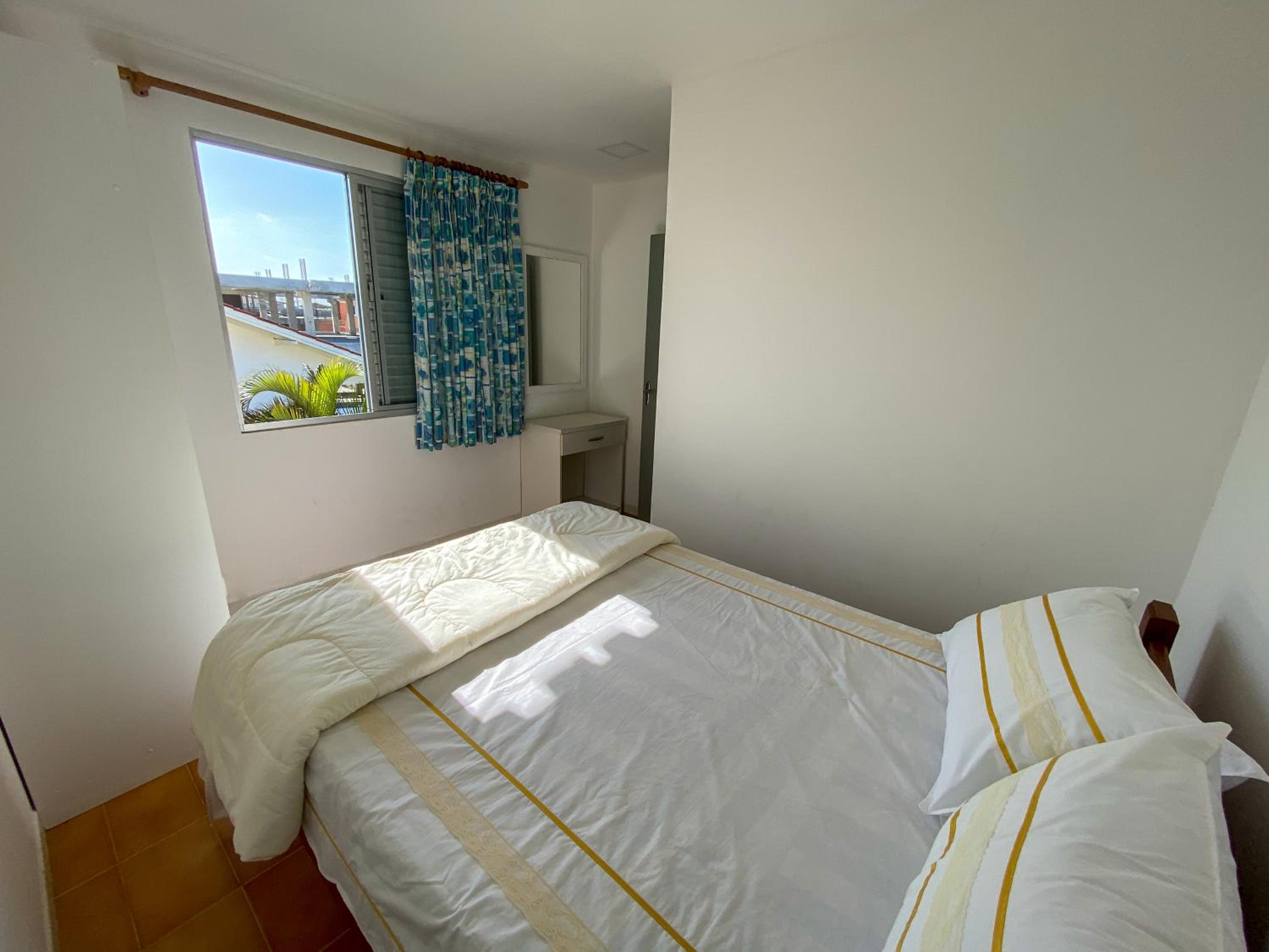 Two-Bedroom Apartment with Terrace and Sea View
